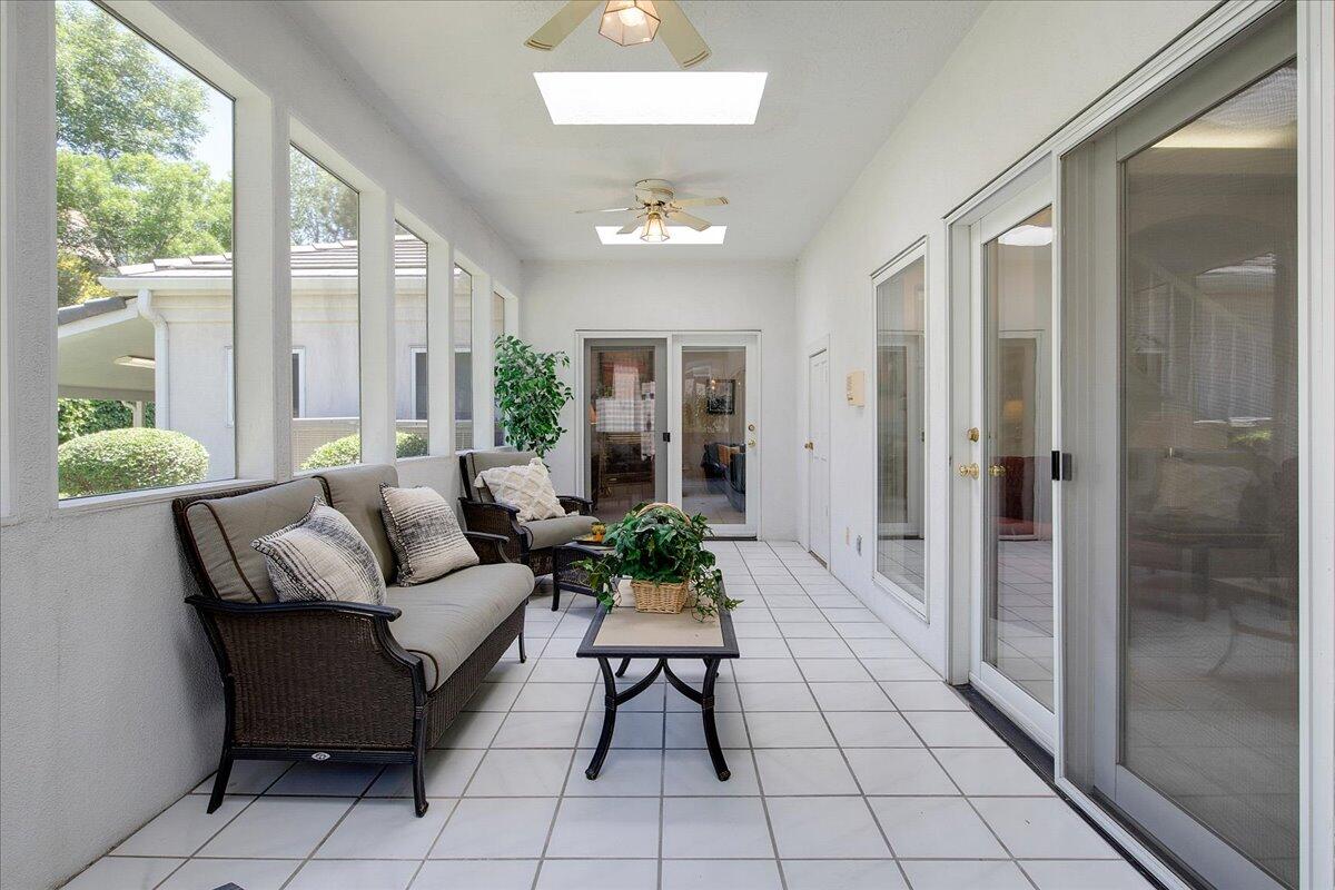 11113 COUNTRY CLUB Drive NE