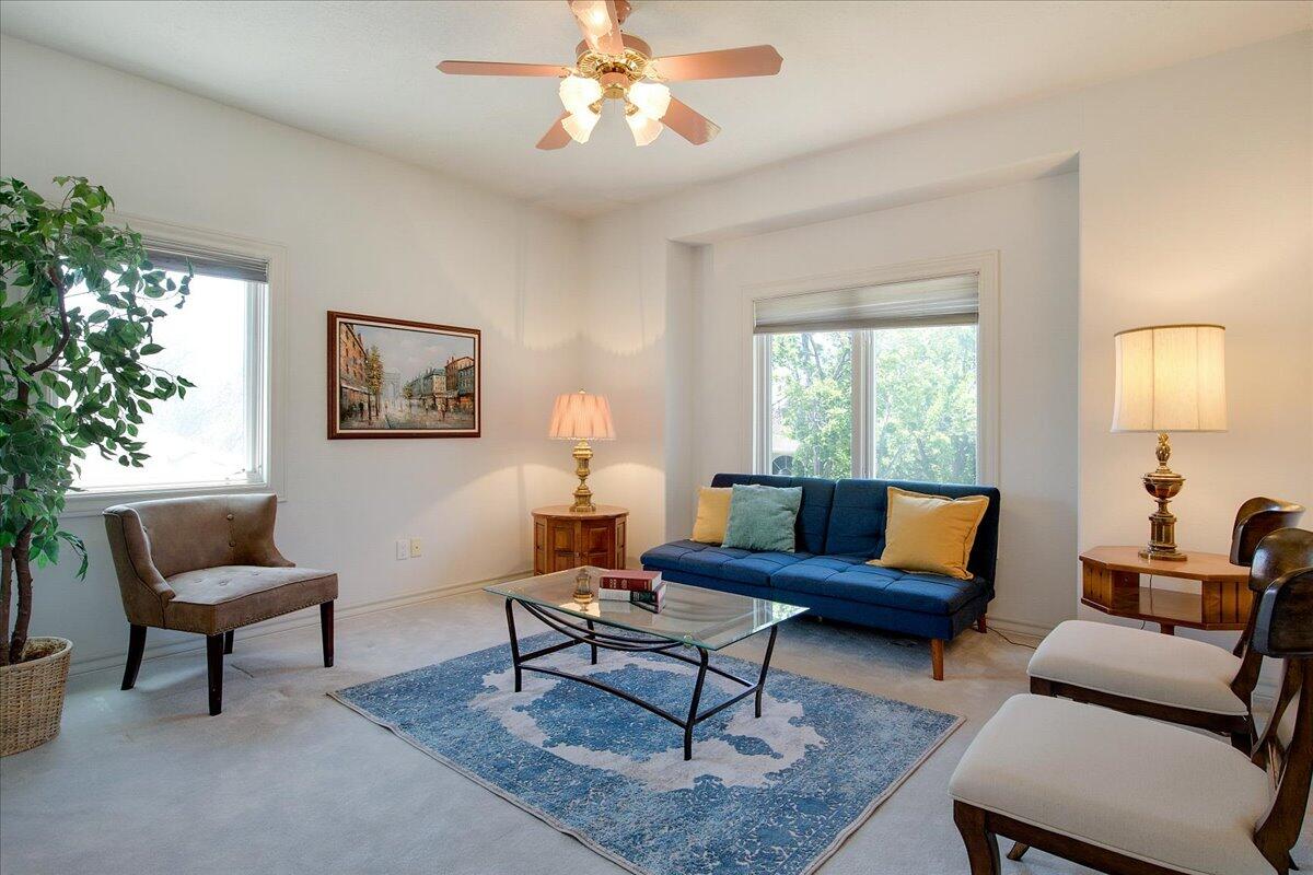 11113 COUNTRY CLUB Drive NE