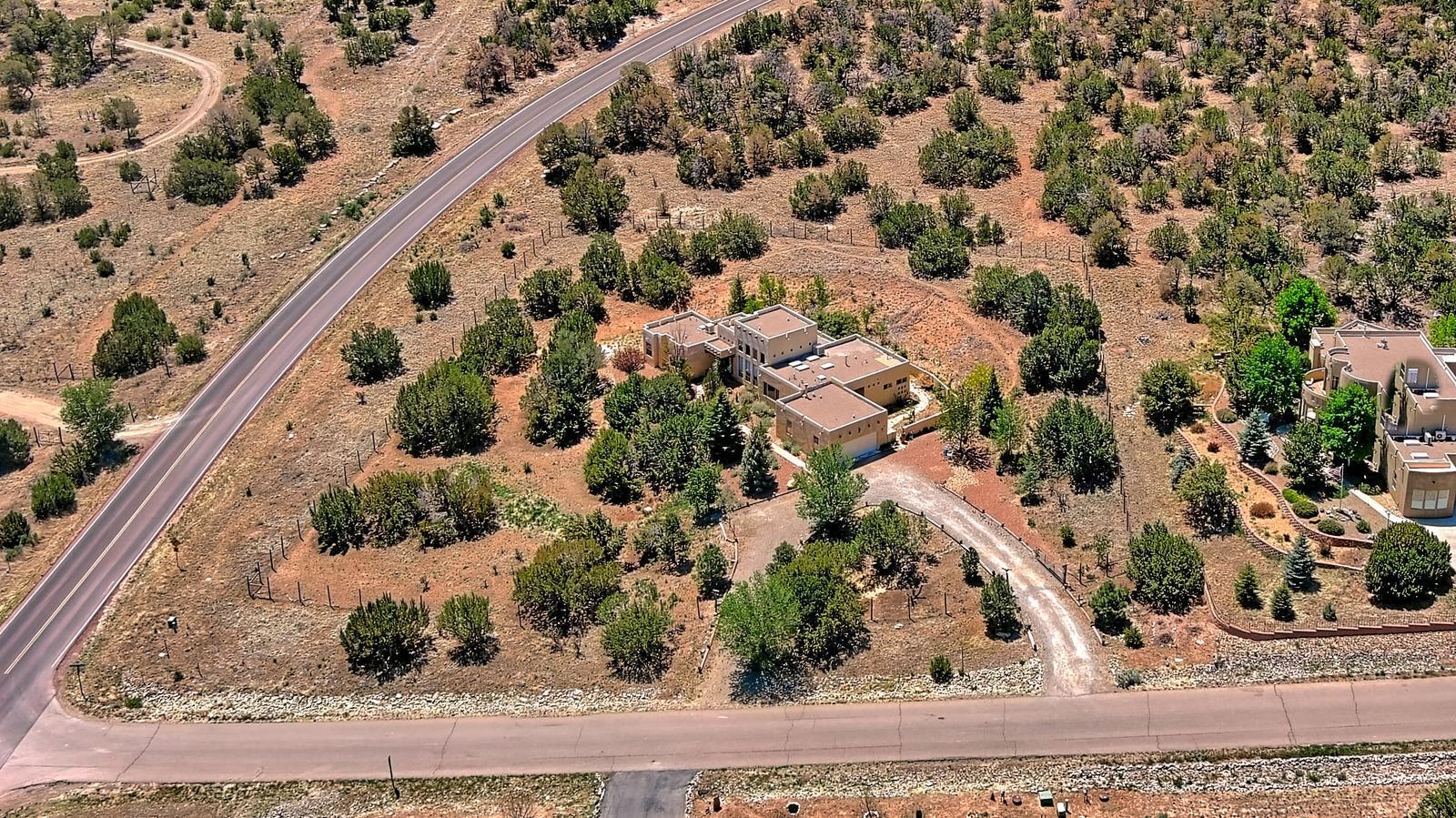 2 CAMINO COYOTE