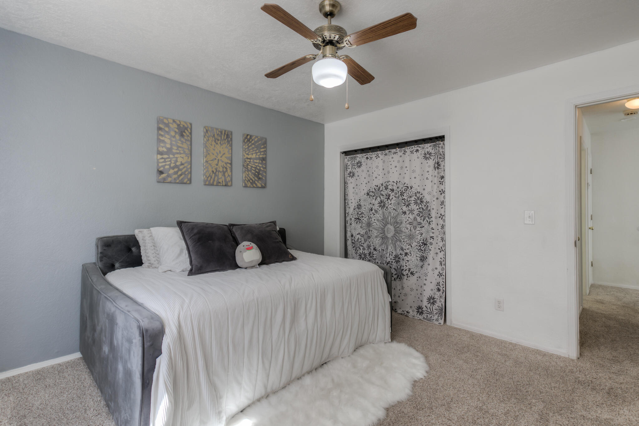 2900 VISTA DEL REY NE Unit: 24C