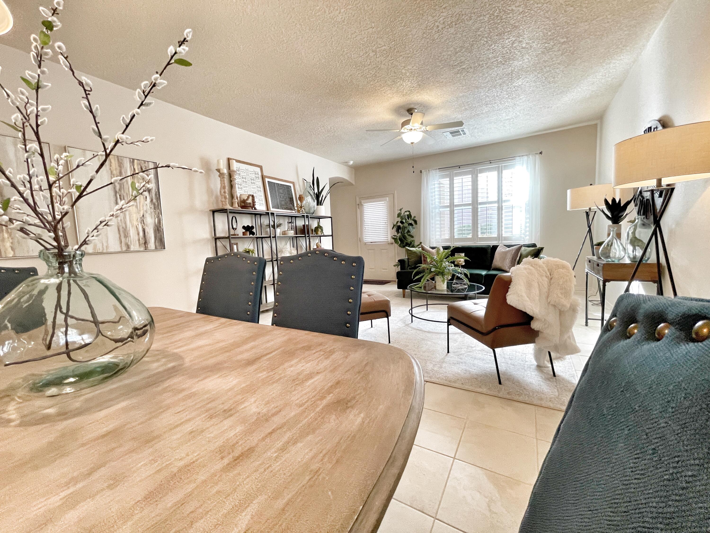 6105 SANTA FE TRAIL Trail NE