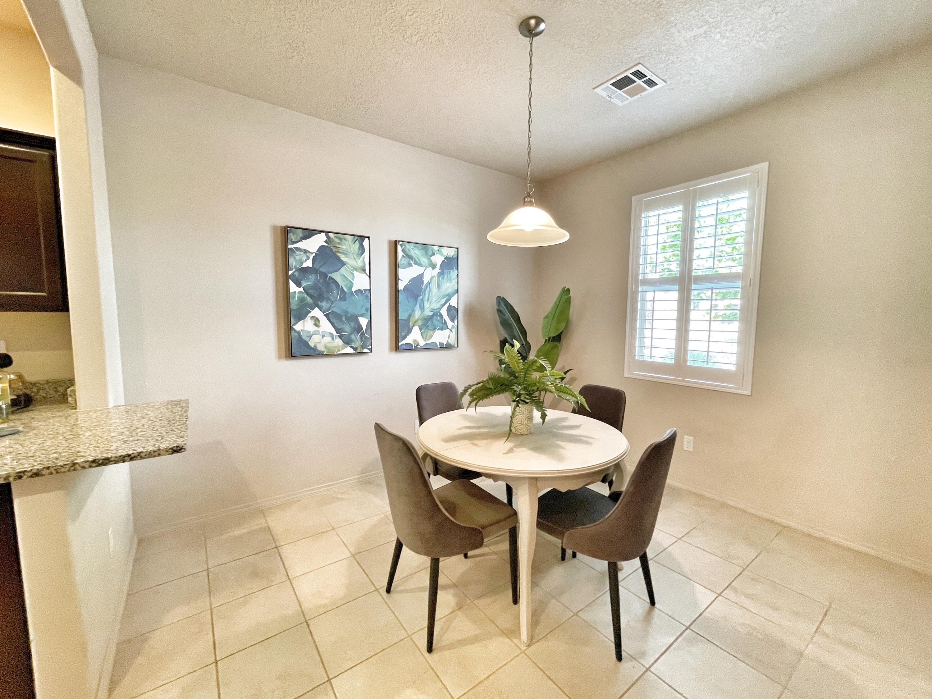 6105 SANTA FE TRAIL Trail NE