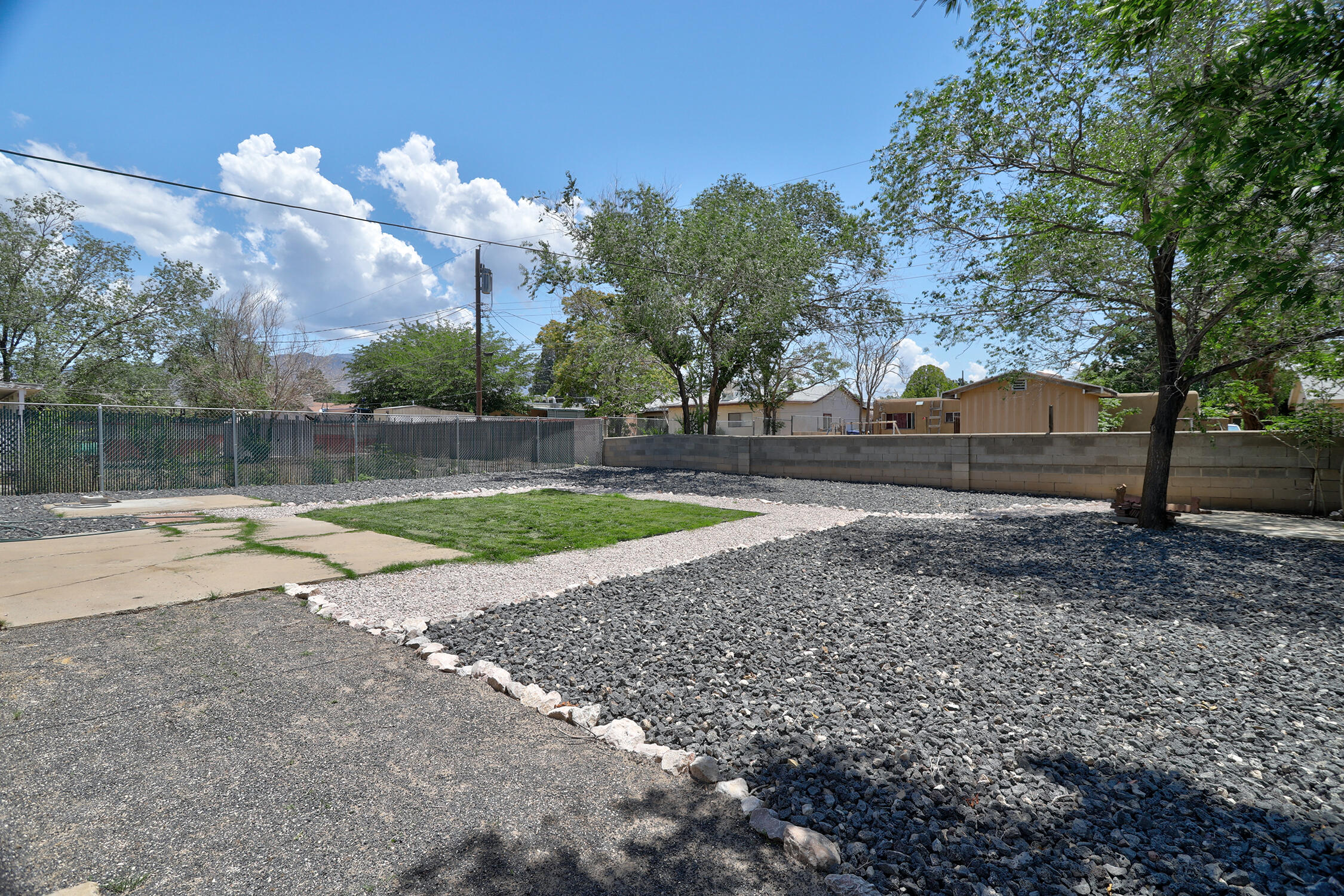 1024 WESTERFELD Drive NE