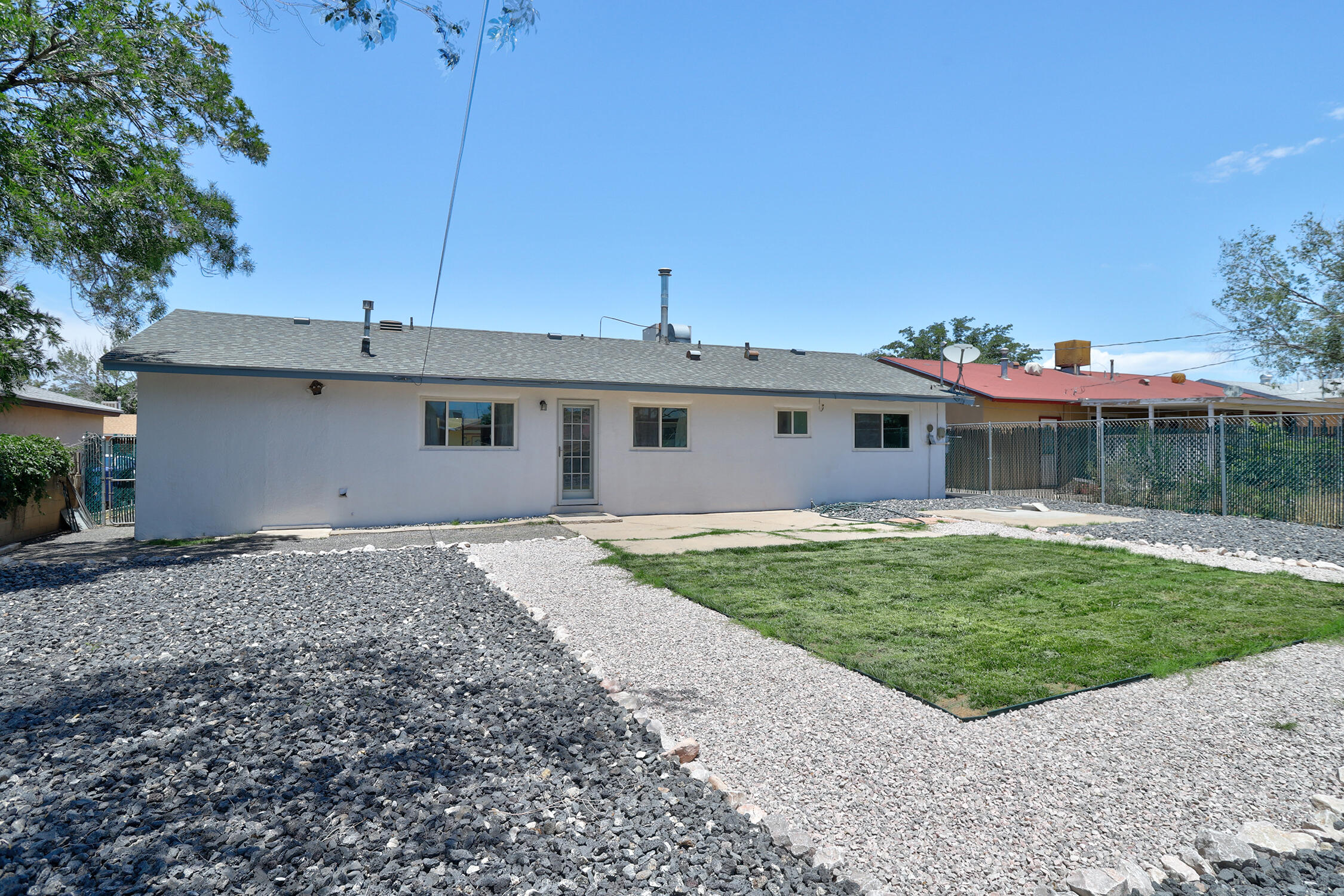 1024 WESTERFELD Drive NE