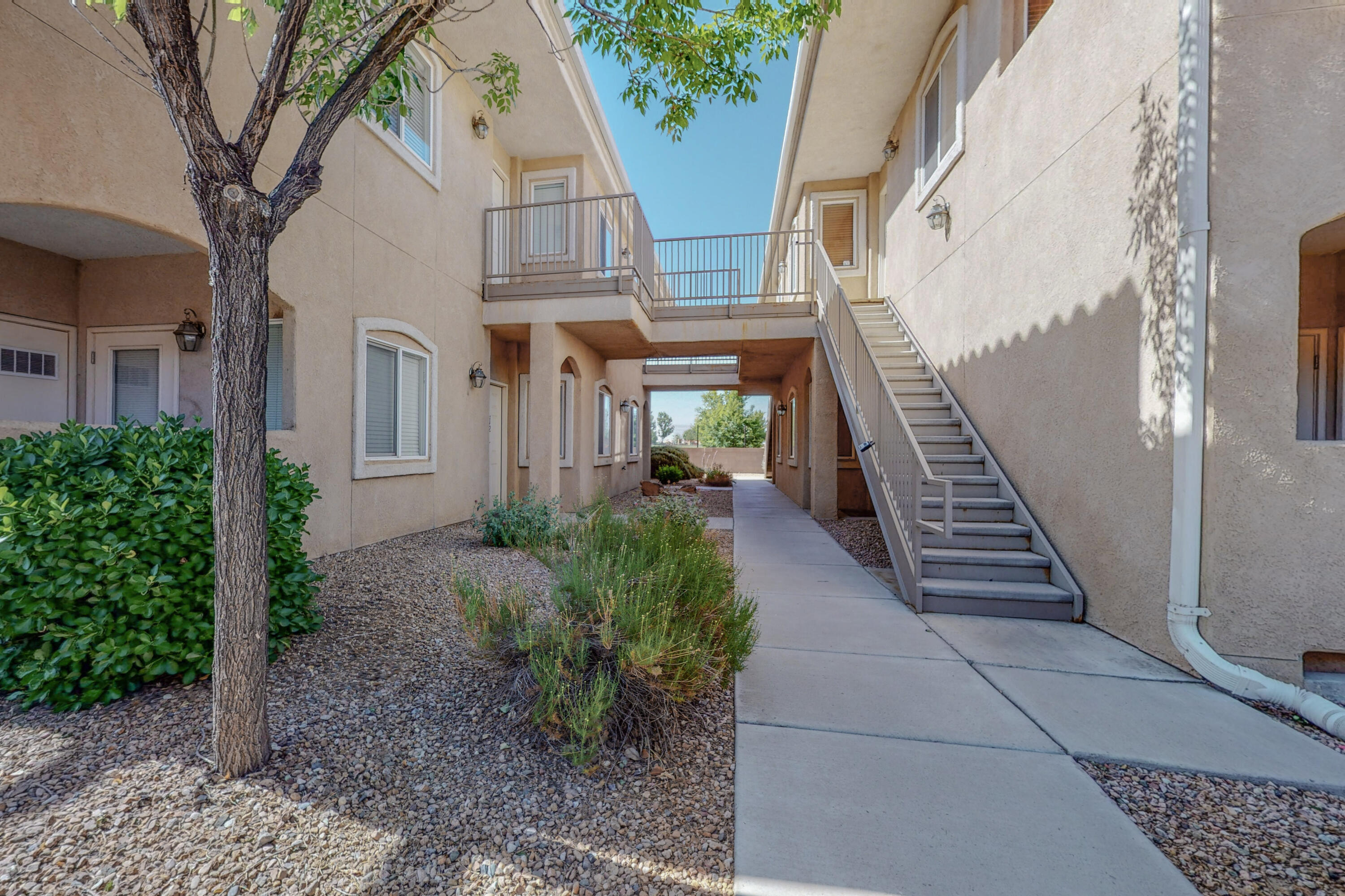 6800 Vista Del Norte Drive NE Unit: 2614