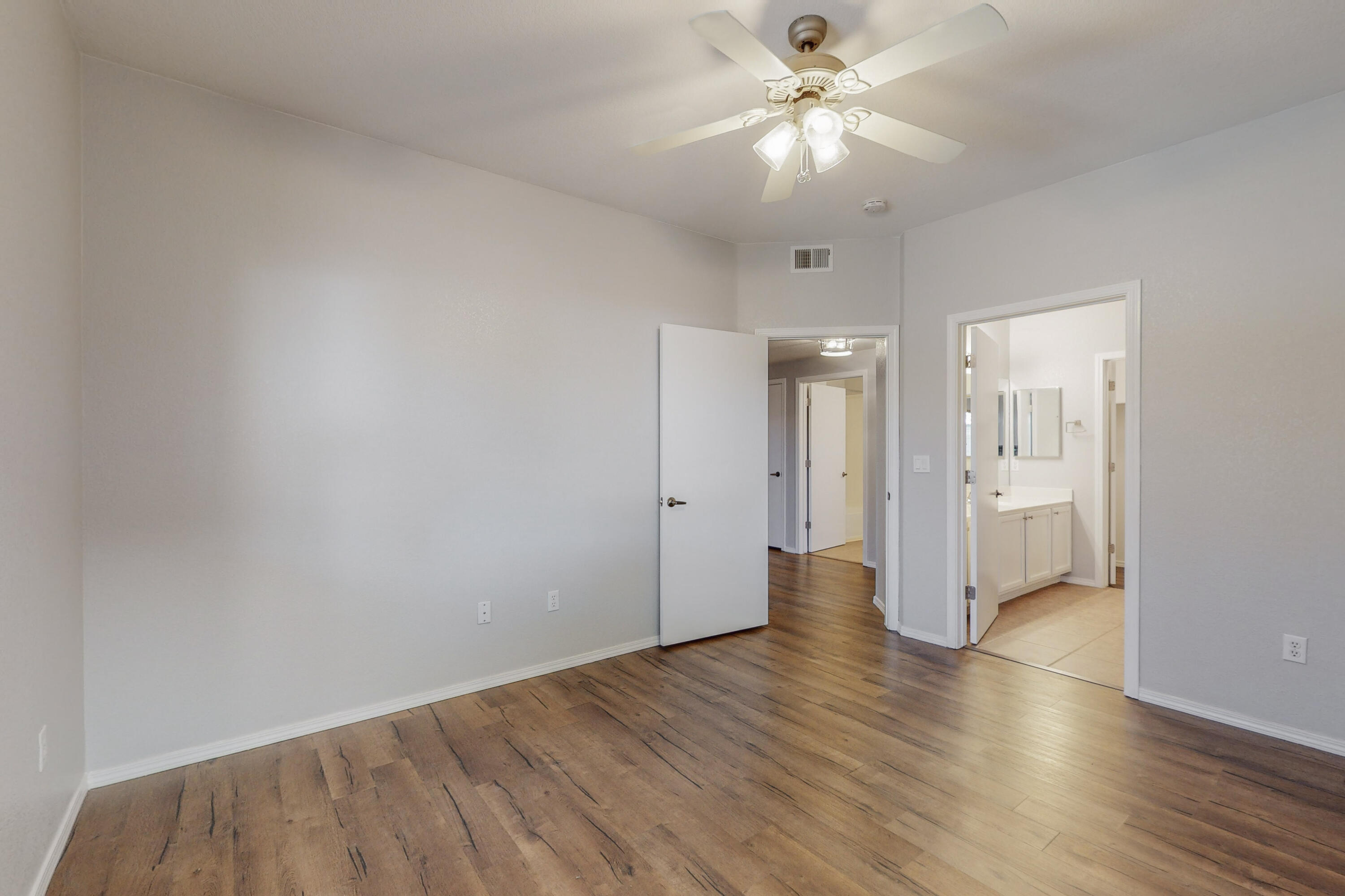 6800 Vista Del Norte Drive NE Unit: 2614