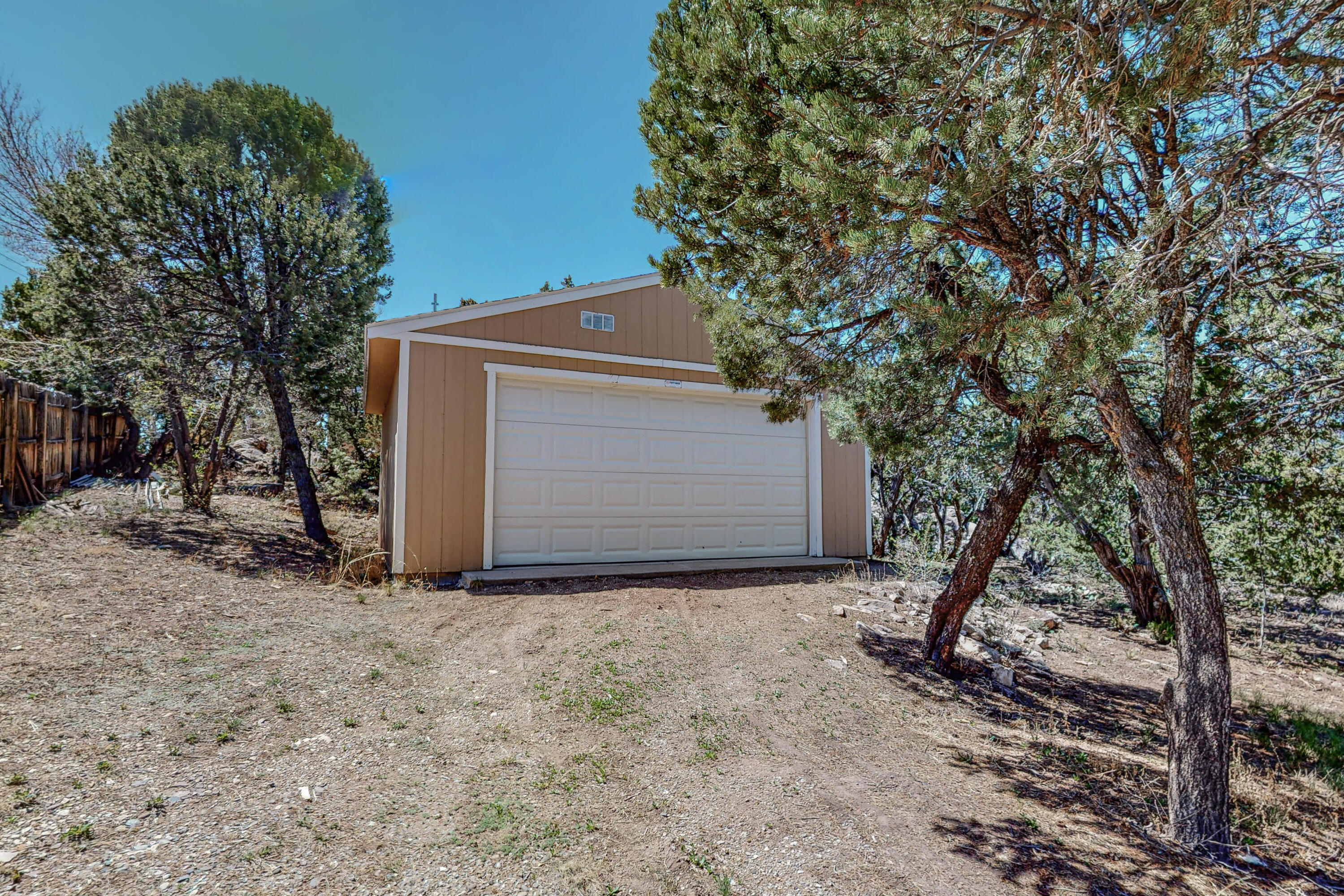 48 Darby Lane