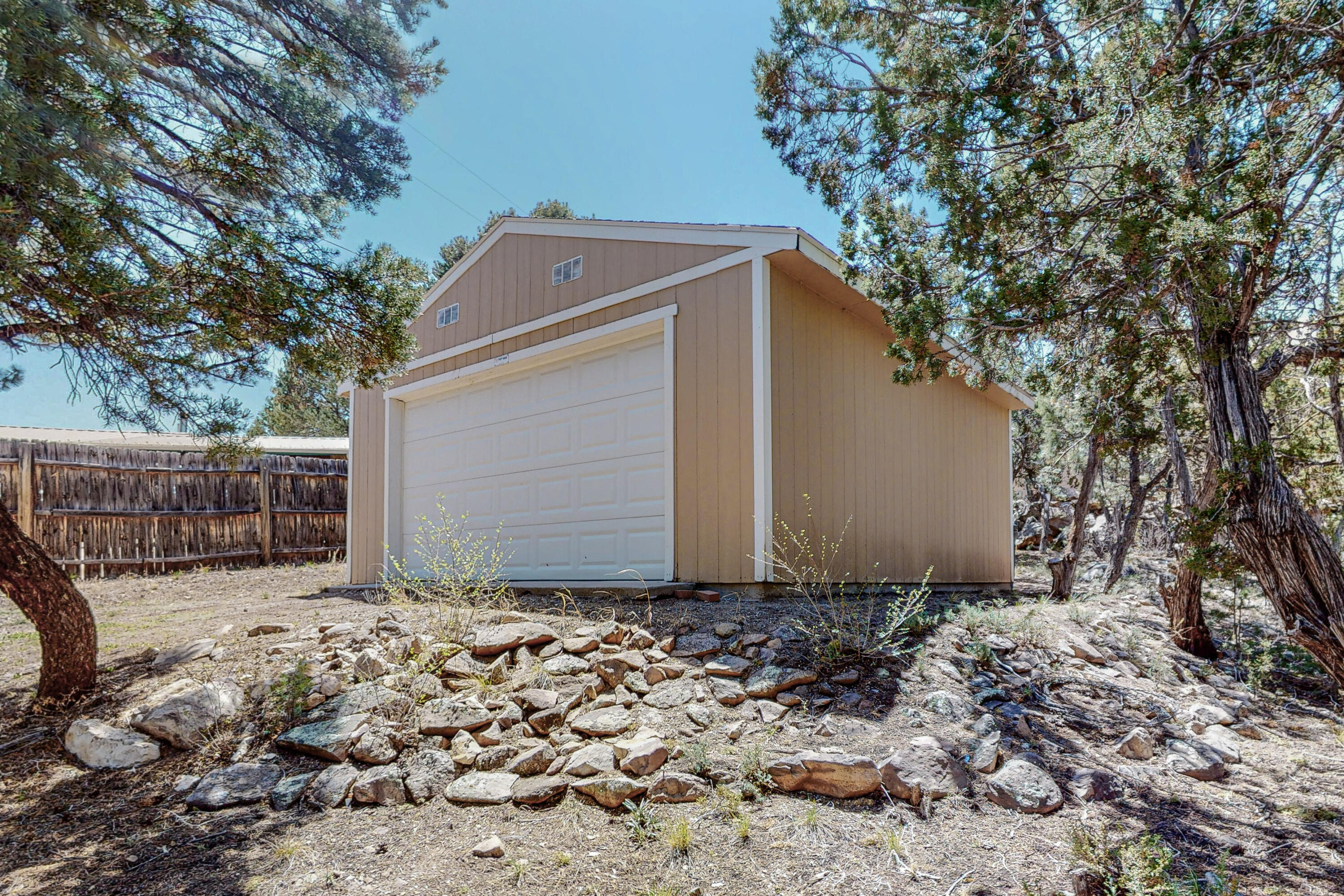 48 Darby Lane