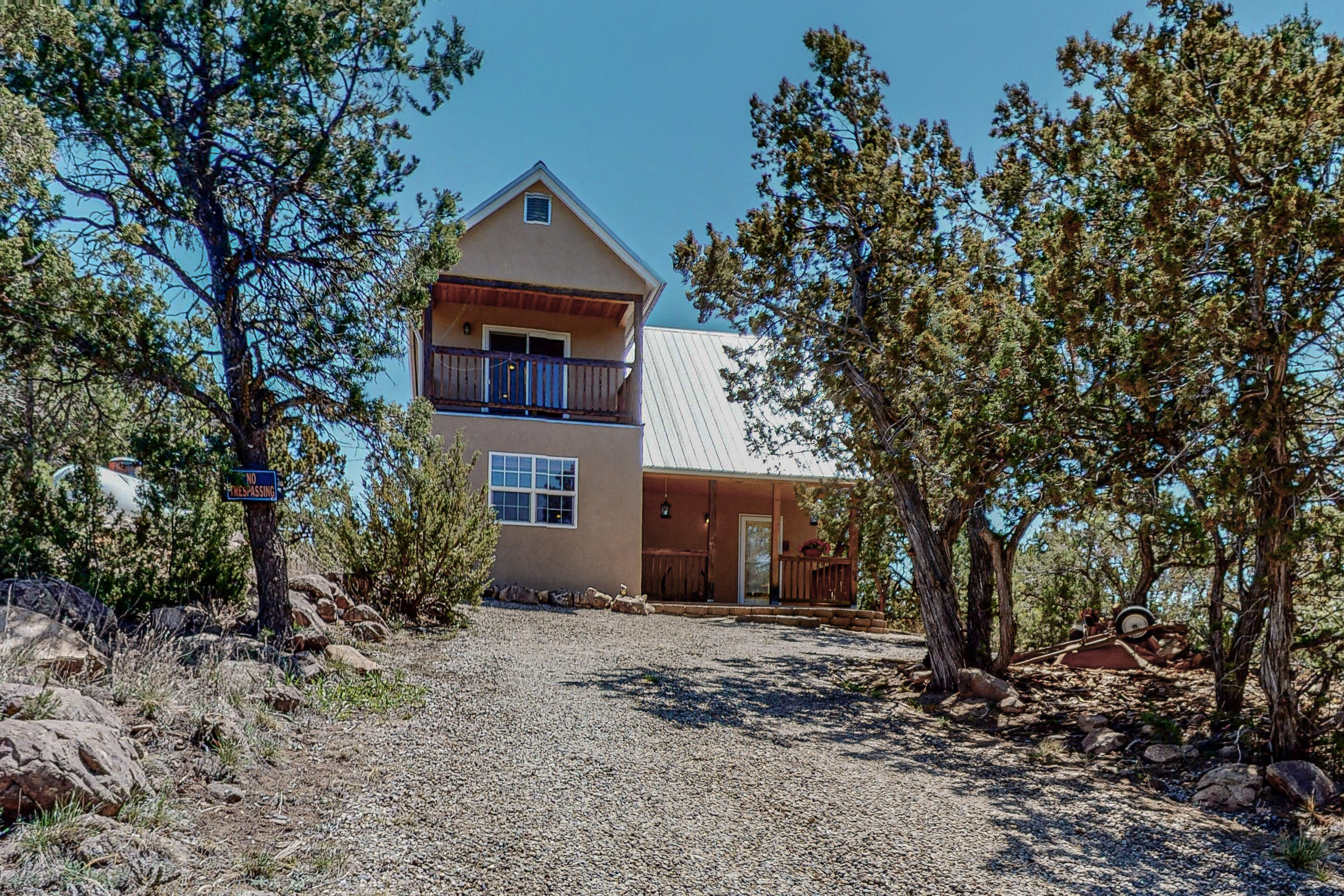 48 Darby Lane