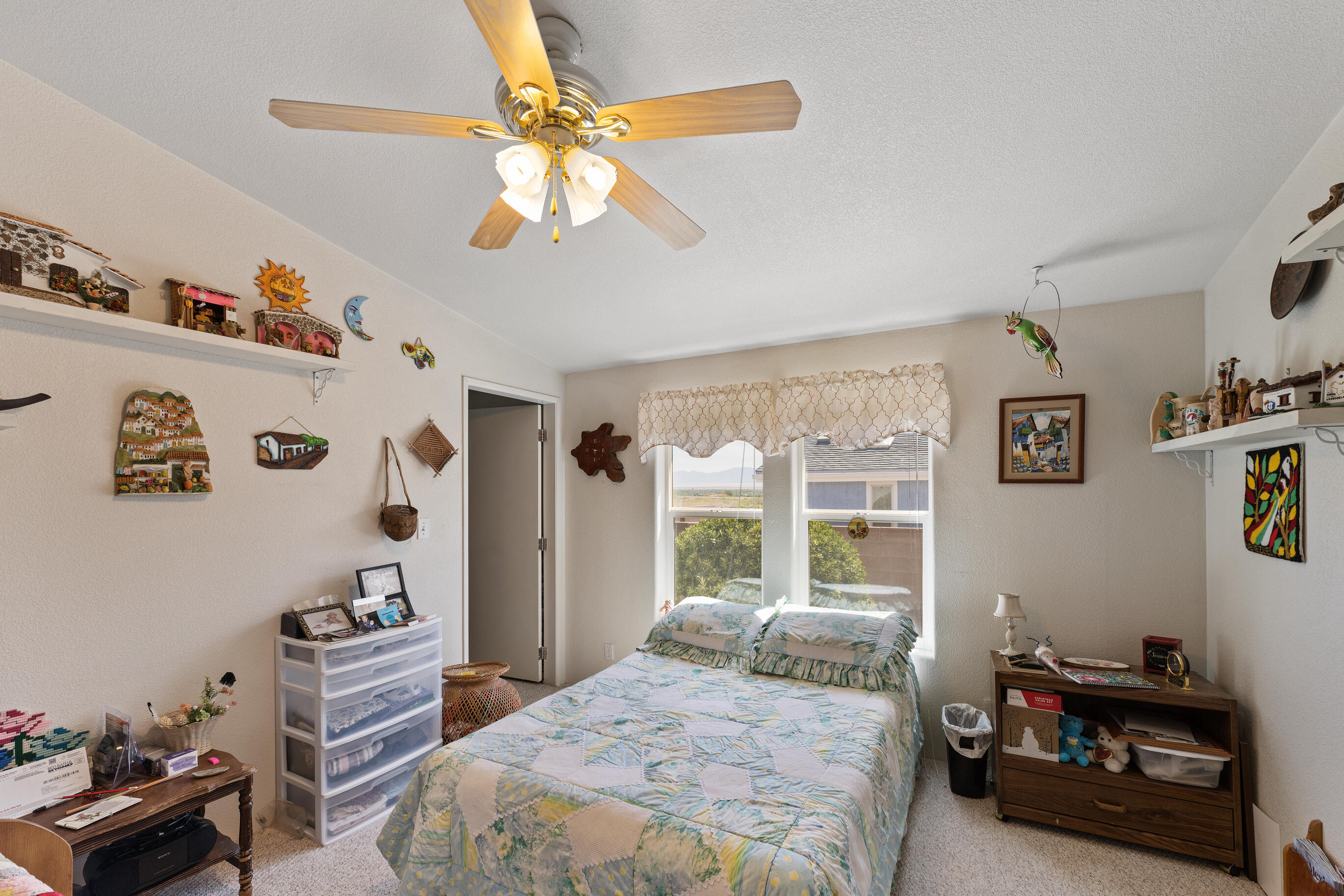 130 SUNRISE BLUFFS Drive