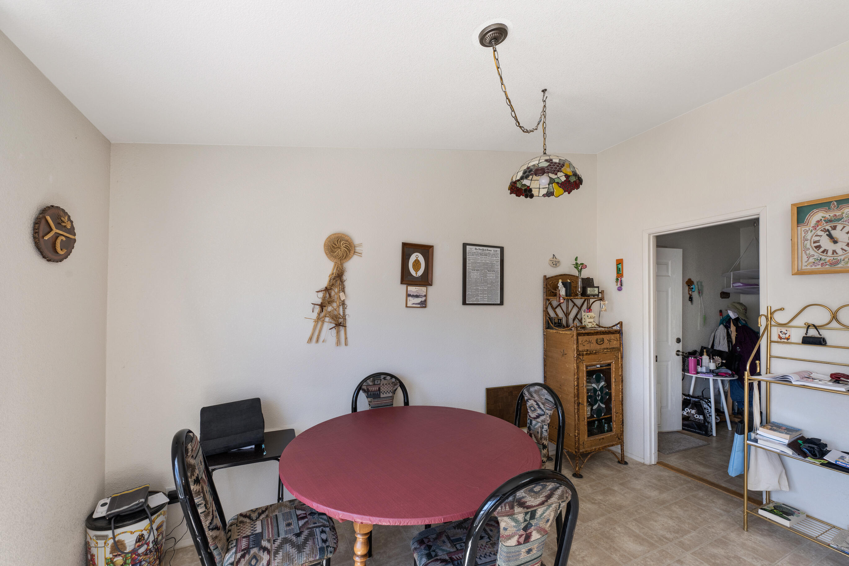 130 SUNRISE BLUFFS Drive