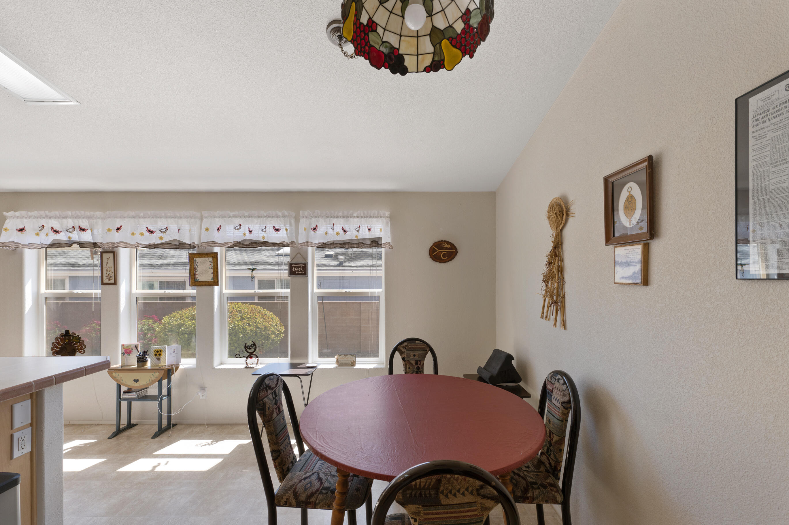 130 SUNRISE BLUFFS Drive
