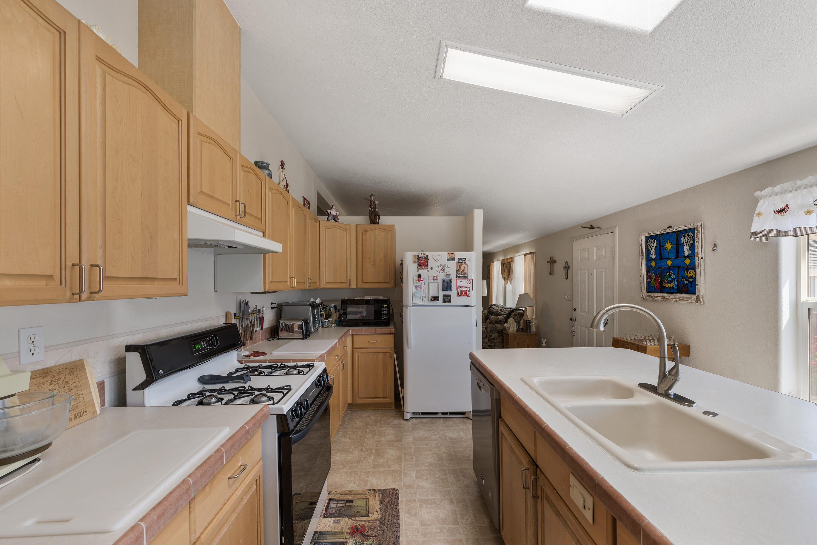 130 SUNRISE BLUFFS Drive