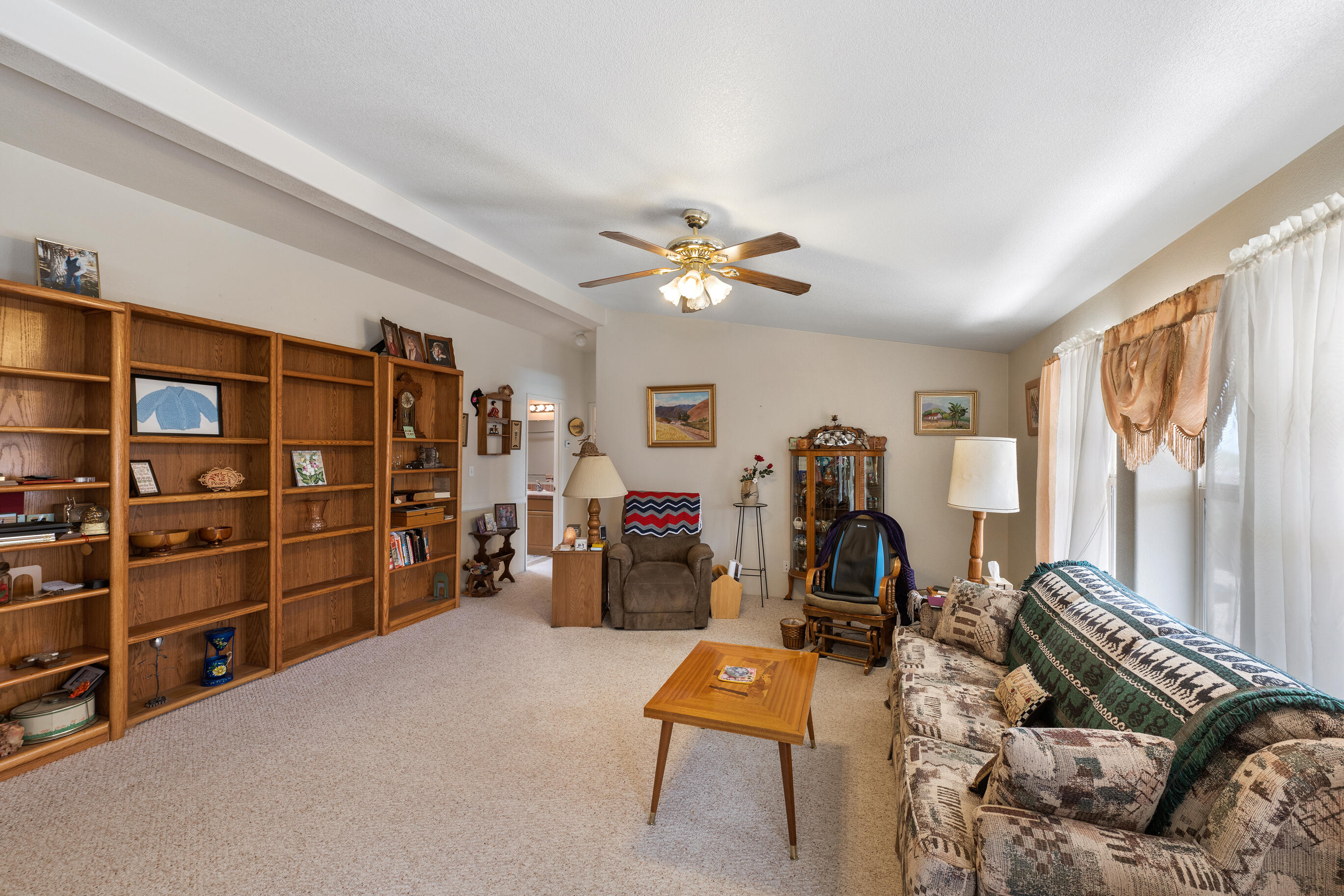 130 SUNRISE BLUFFS Drive