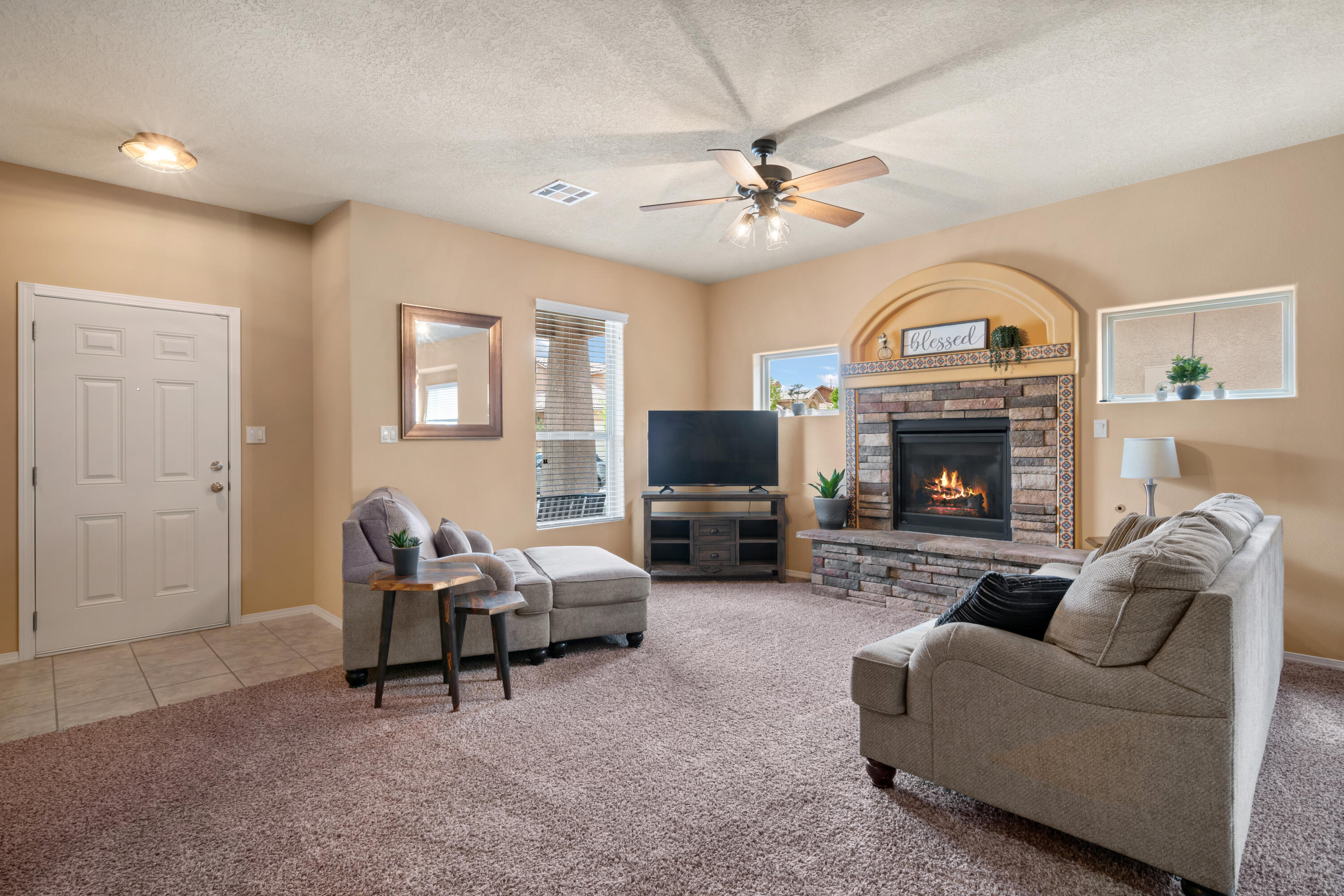839 VISTA PATRON Drive
