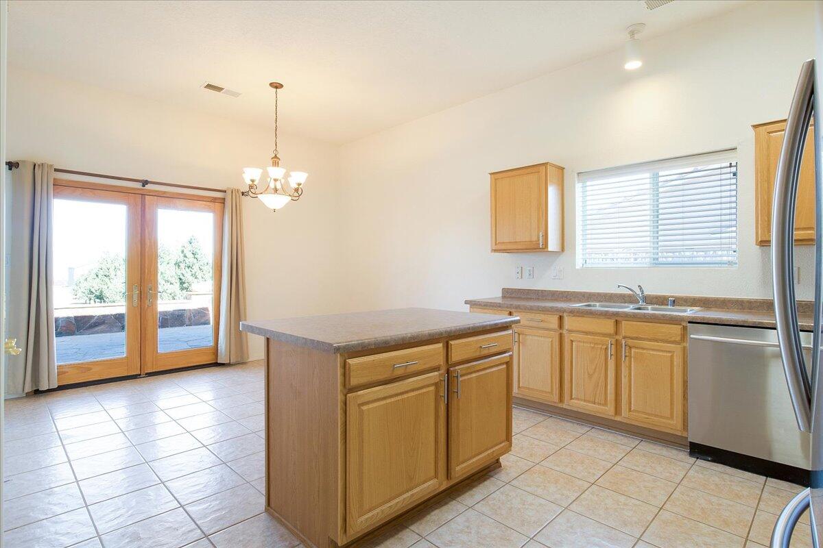 500 9TH Street NE