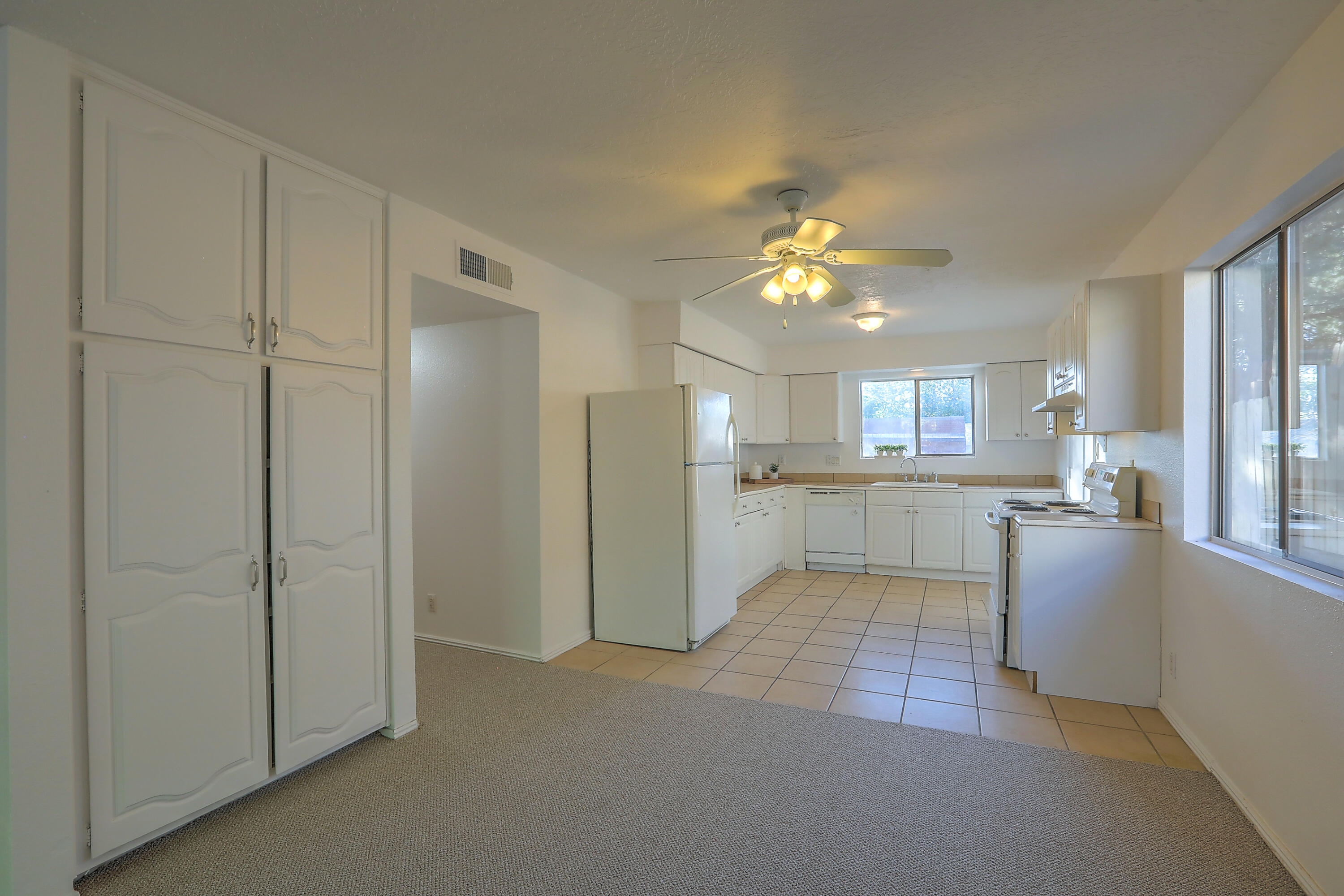 13005 MARBLE Avenue NE