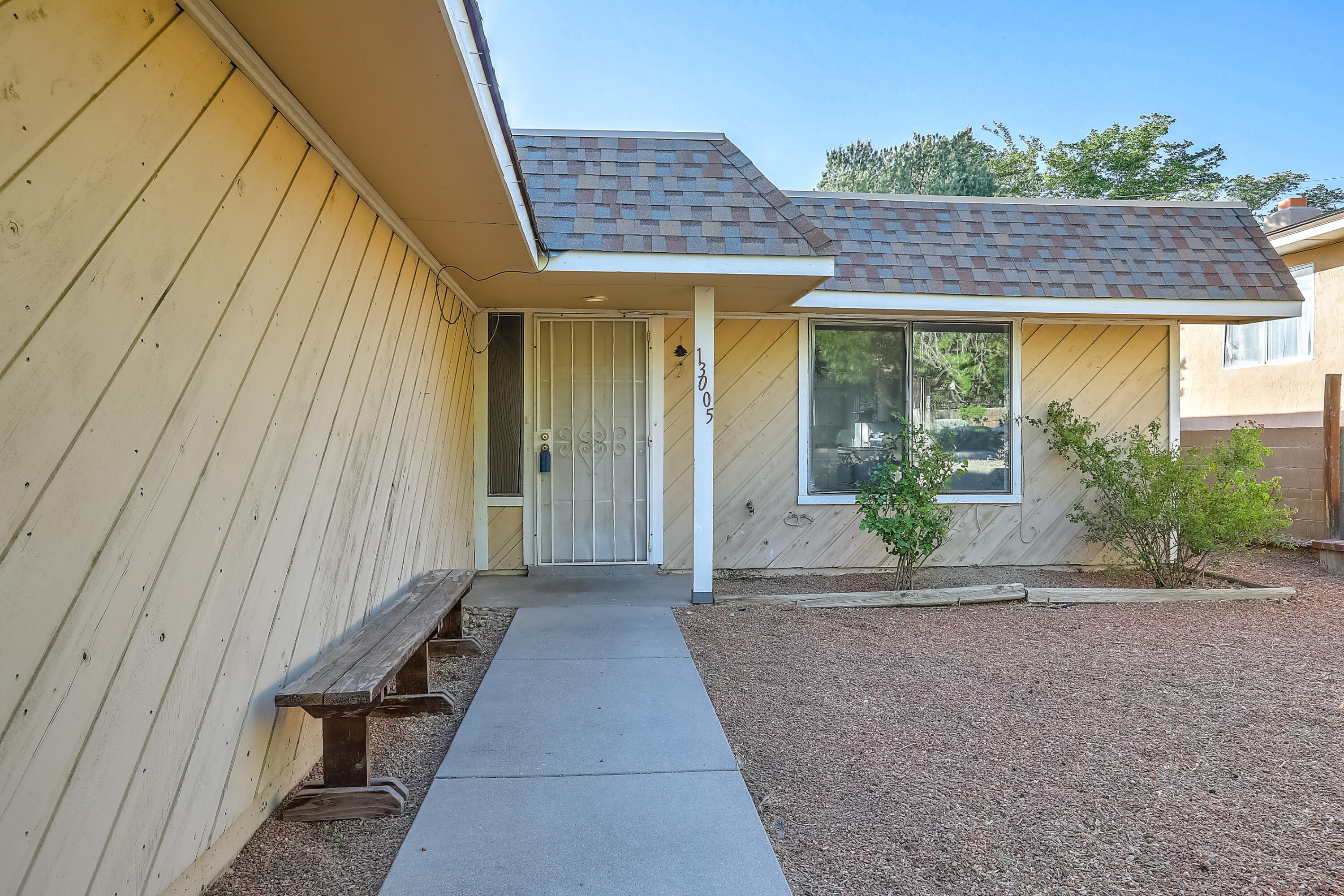 13005 MARBLE Avenue NE