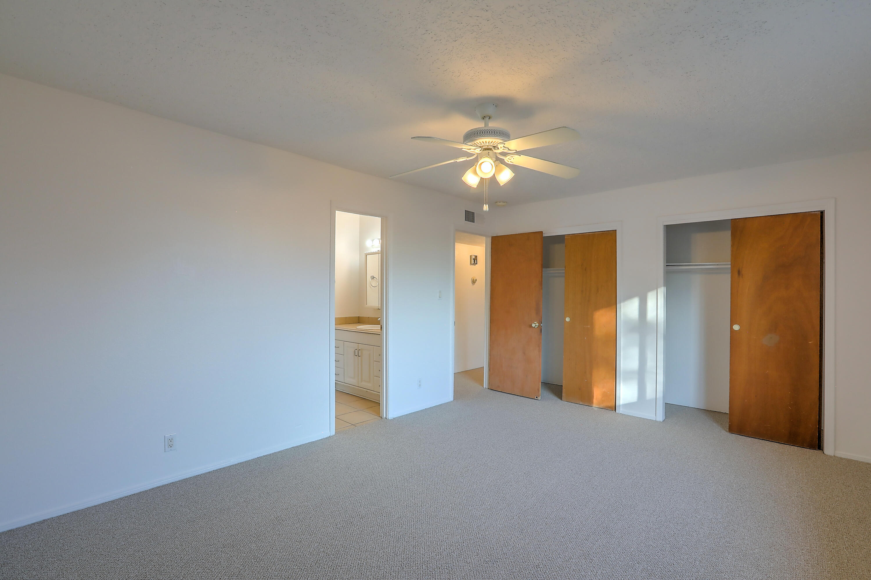 13005 MARBLE Avenue NE