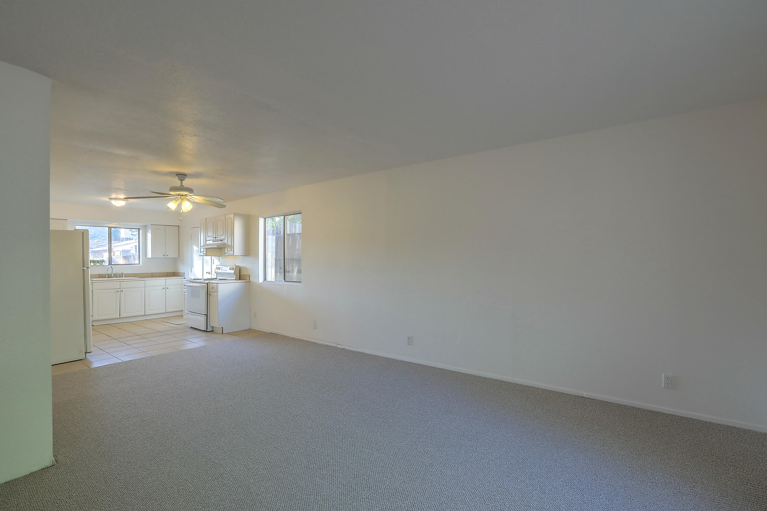13005 MARBLE Avenue NE