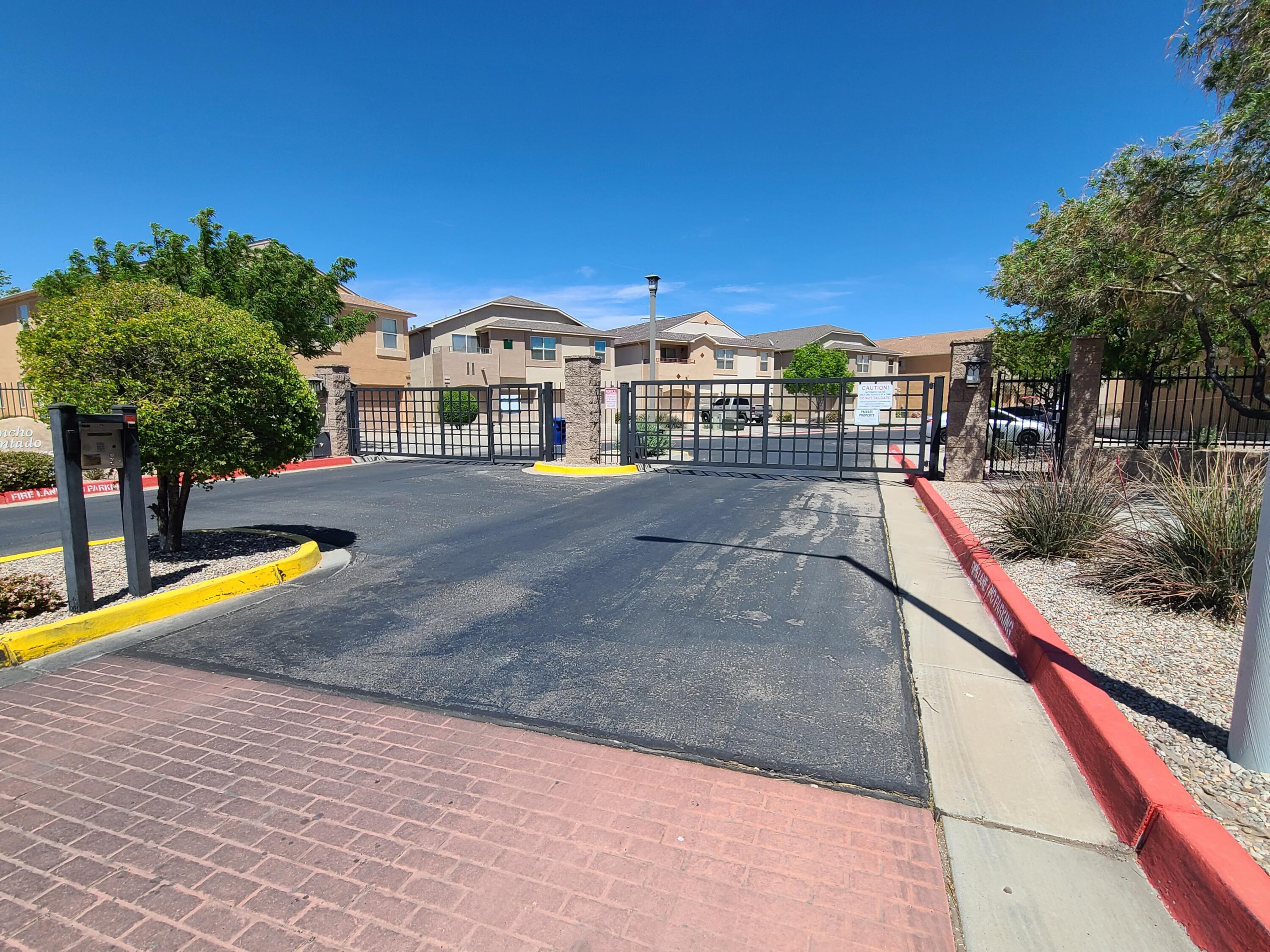 5740 VALLE ALEGRE Road NW Unit: 2