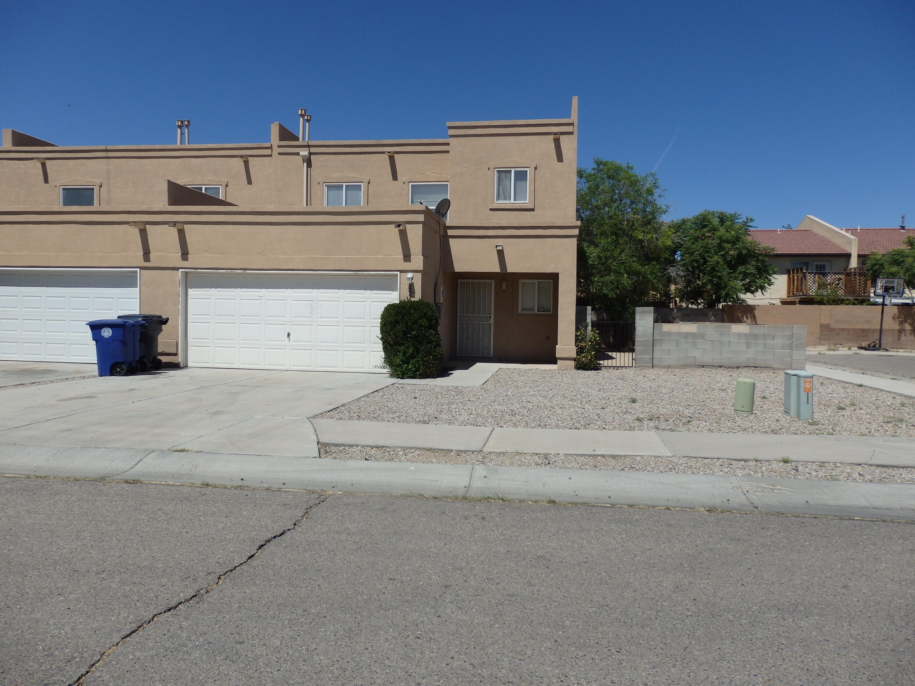 2959 QUAIL POINTE Drive NW