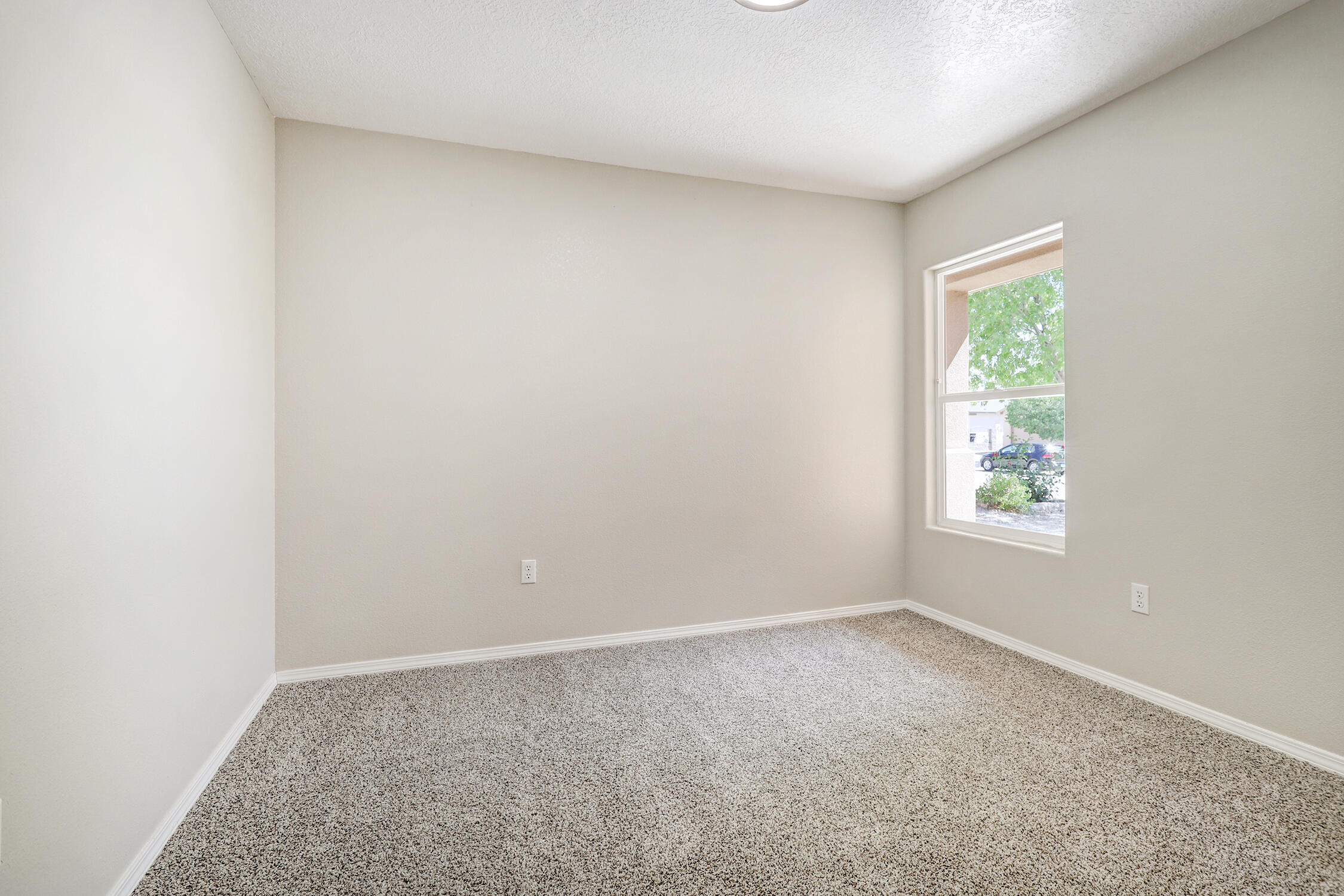 427 DESERT BLUFF Drive SW
