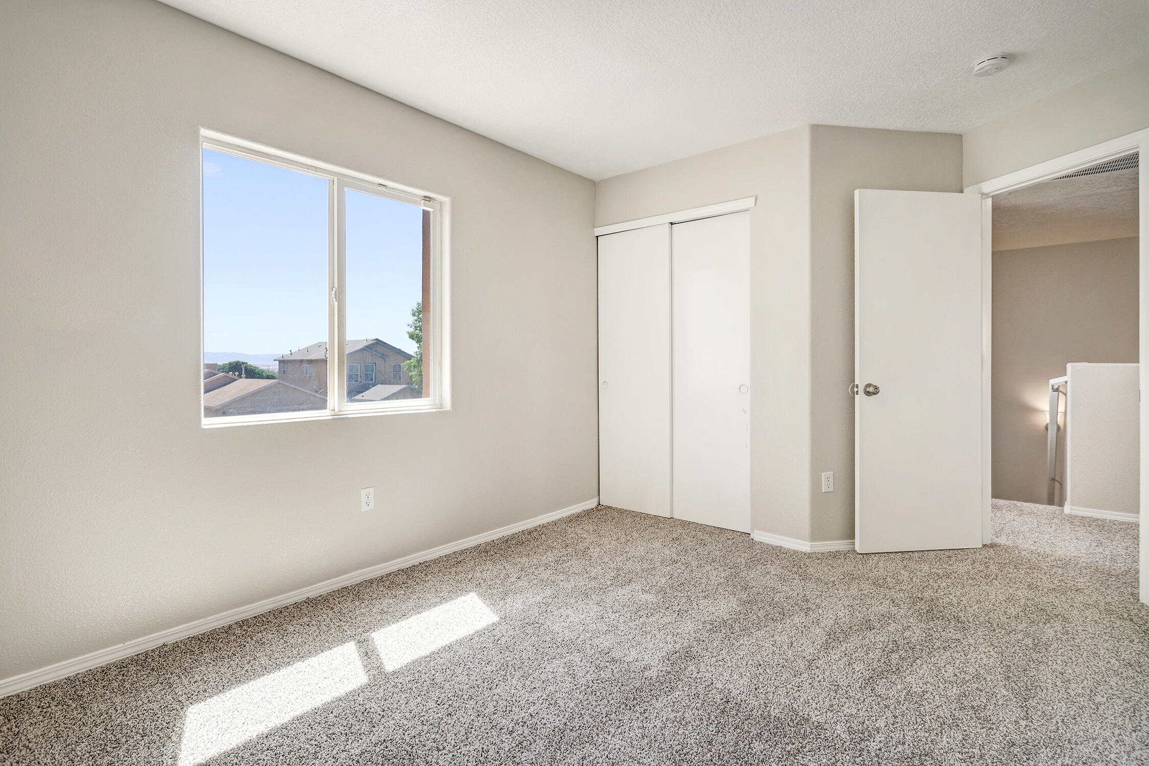 427 DESERT BLUFF Drive SW