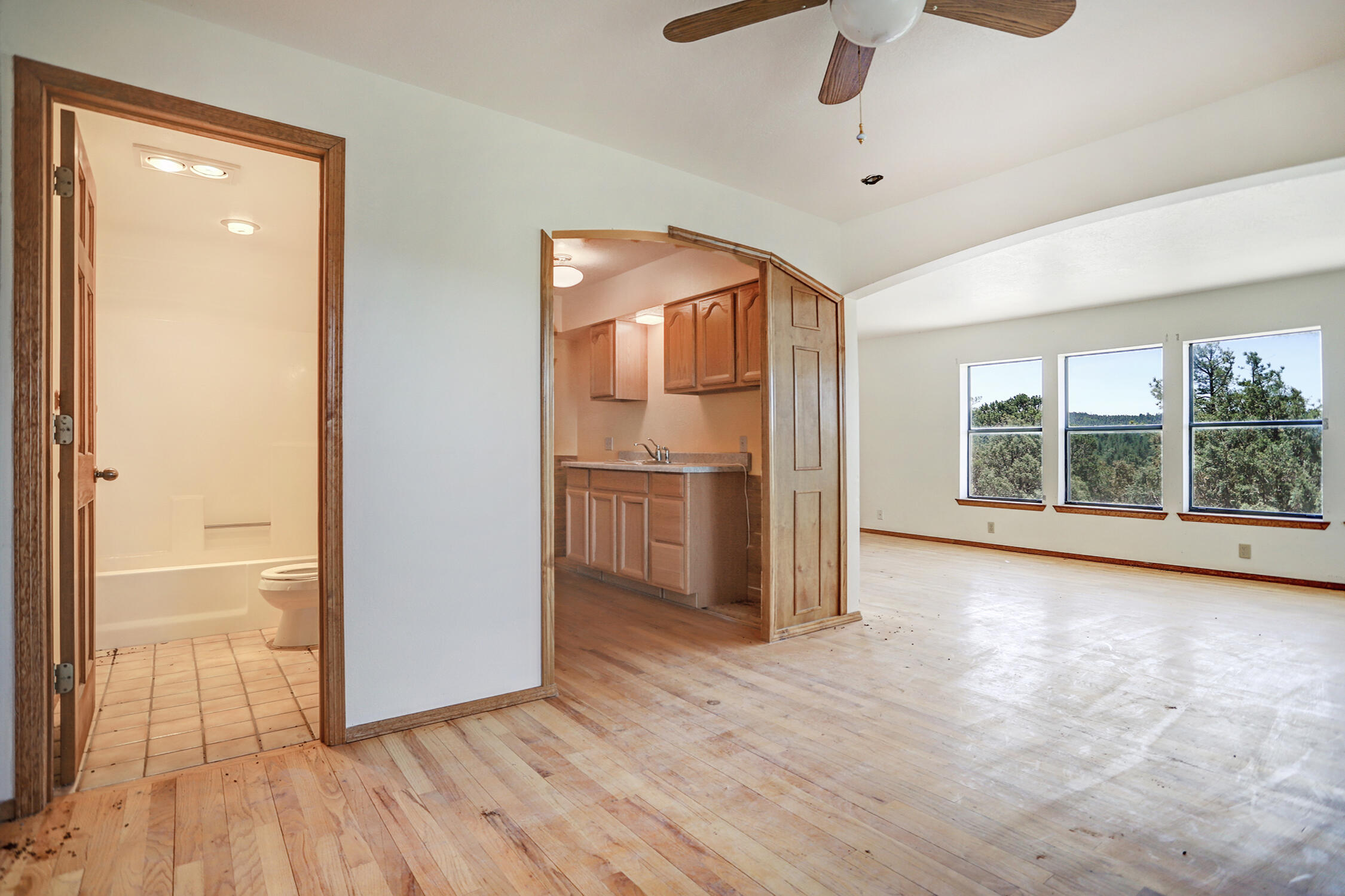 211 SKYLAND Boulevard