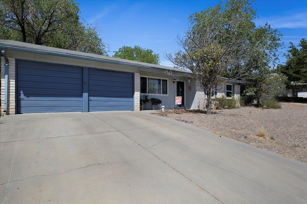 5621 SIBONEY Loop NE