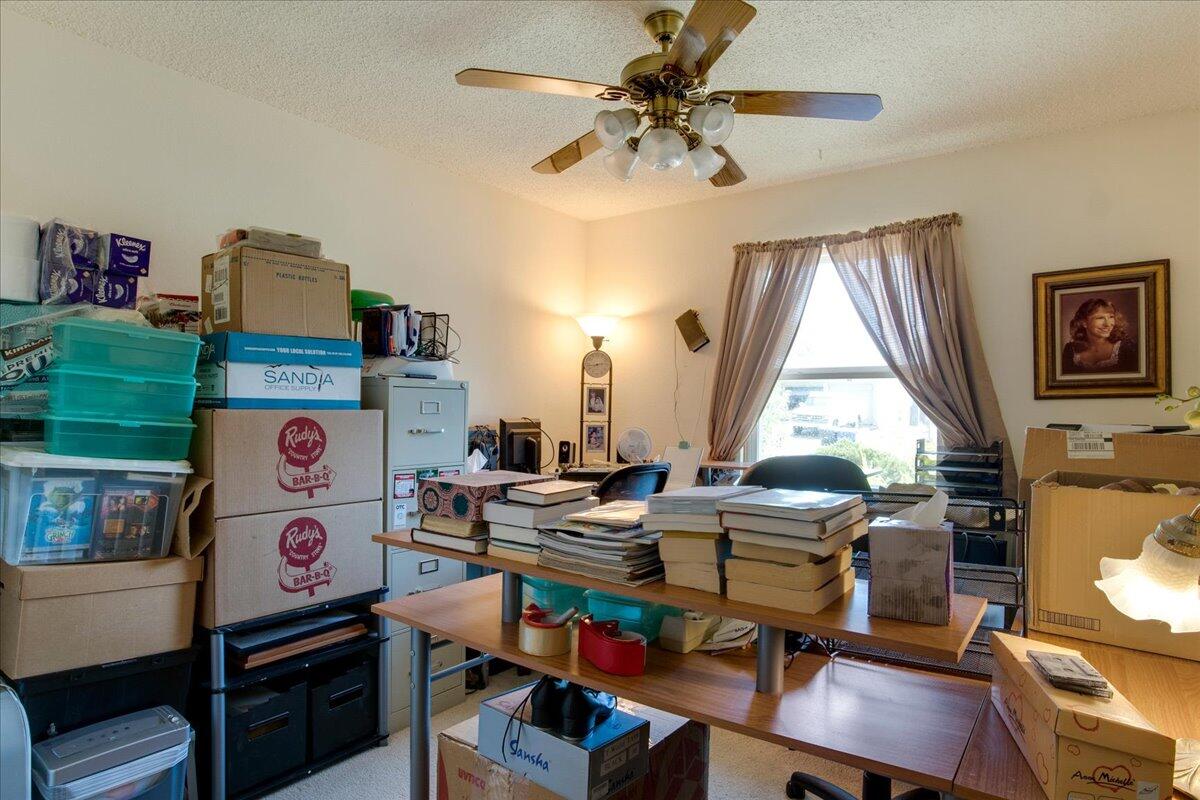 5621 SIBONEY Loop NE