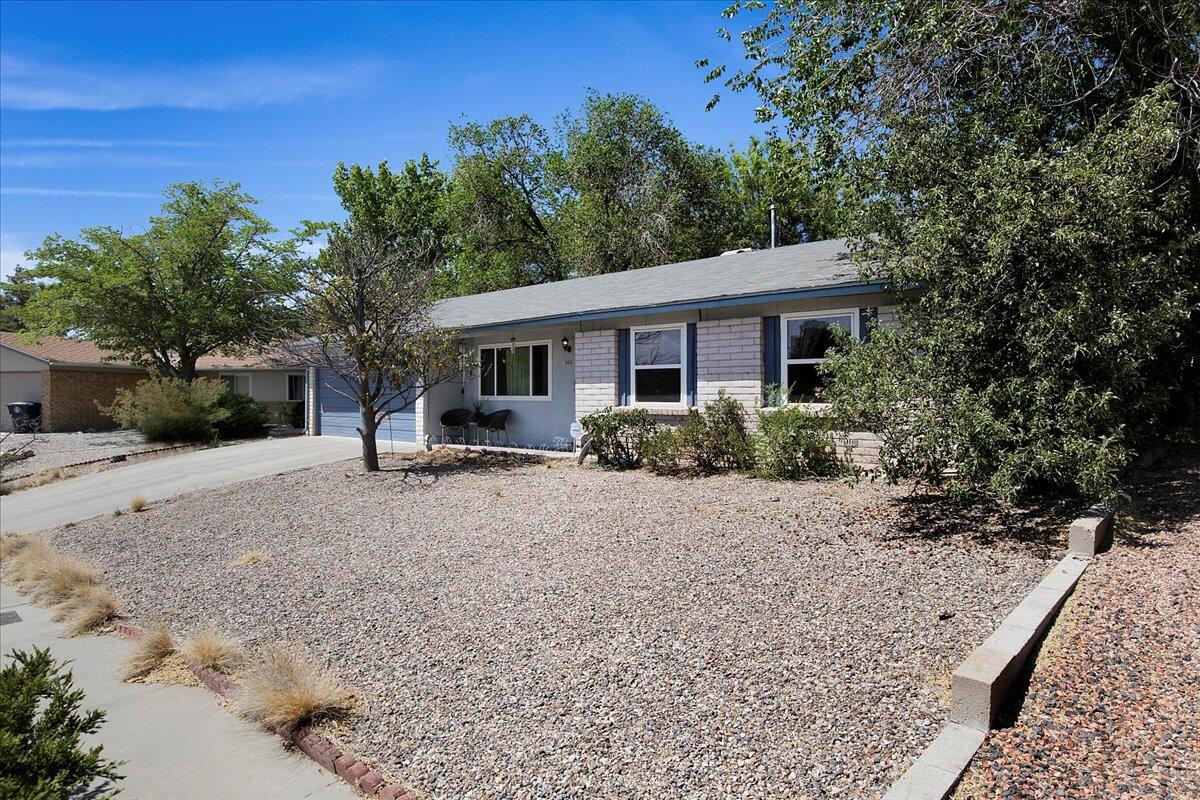 5621 SIBONEY Loop NE
