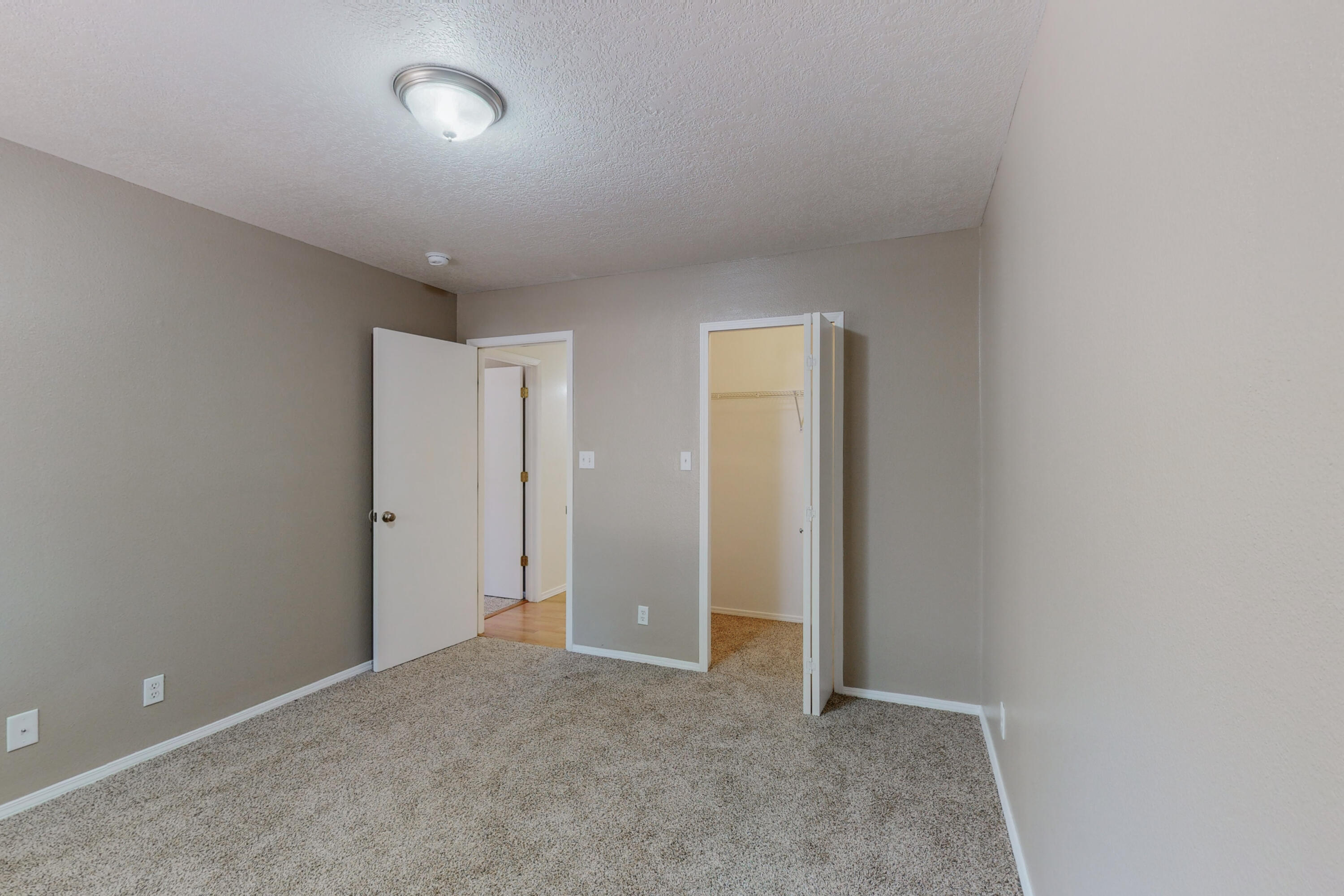 3165 THOREAU MEADOWS Drive NE