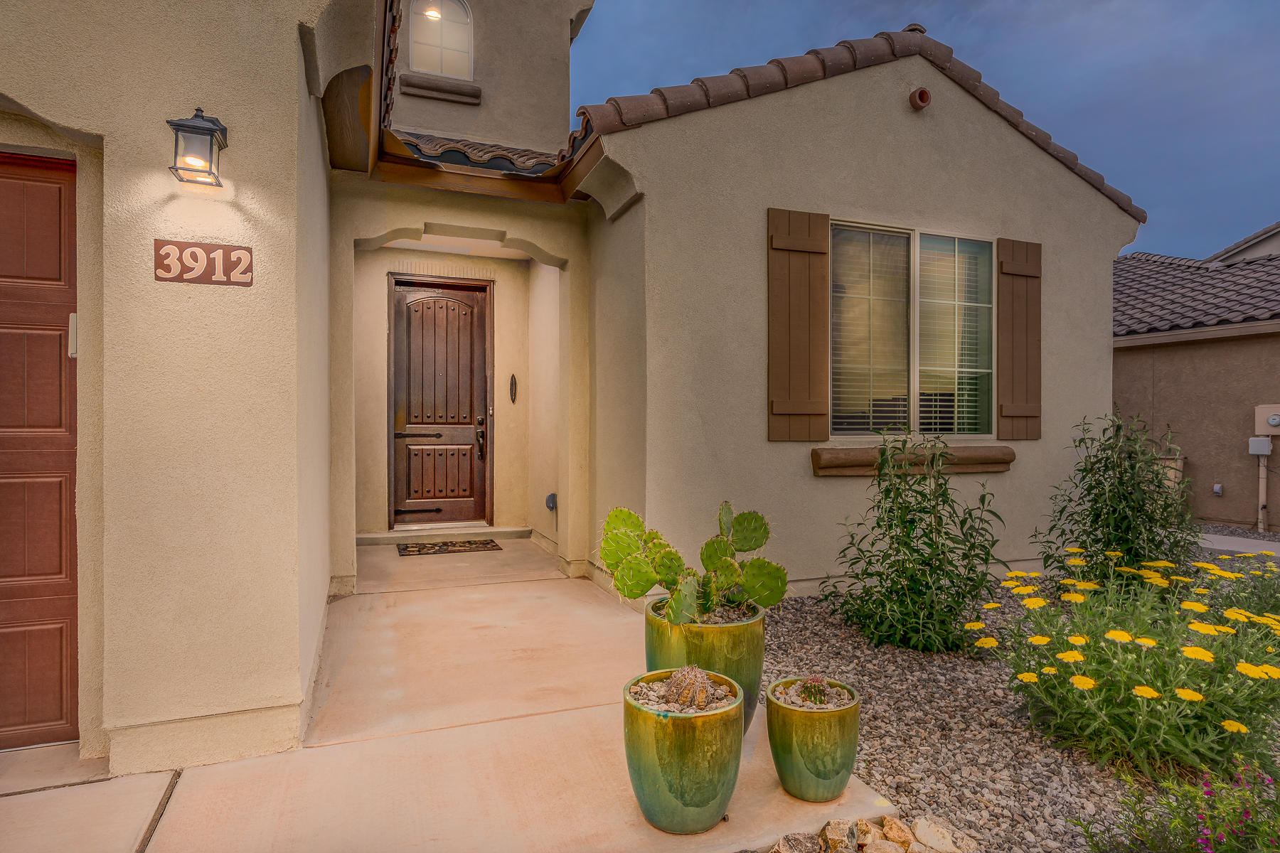 3912 MOUNTAIN TRAIL LP NE