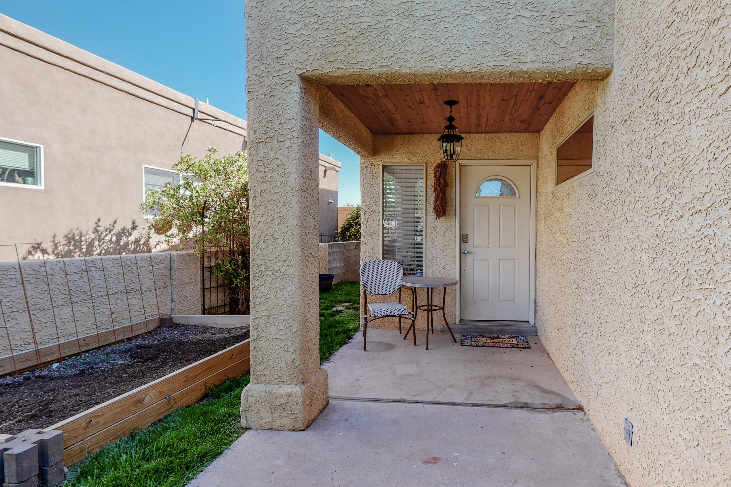 10908 MALAGUENA Lane NE