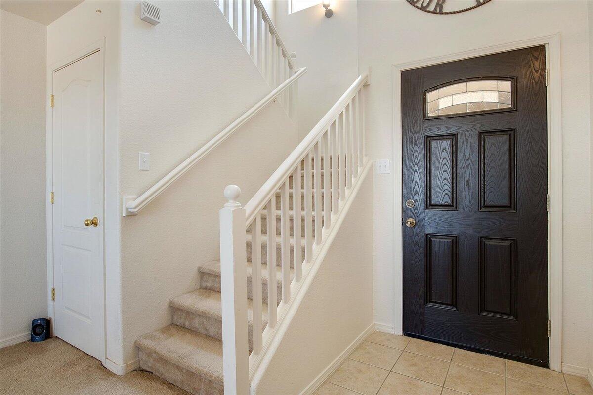 9120 LOWER MEADOW Trail SW