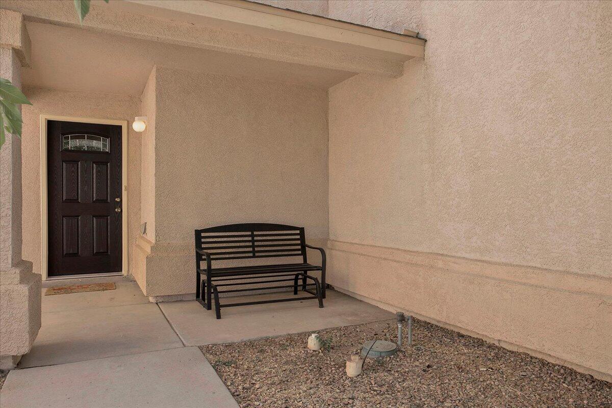 9120 LOWER MEADOW Trail SW