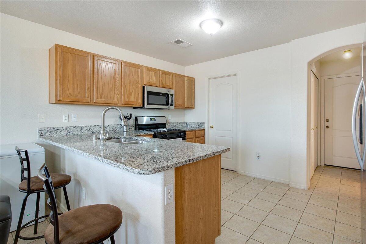 9120 LOWER MEADOW Trail SW