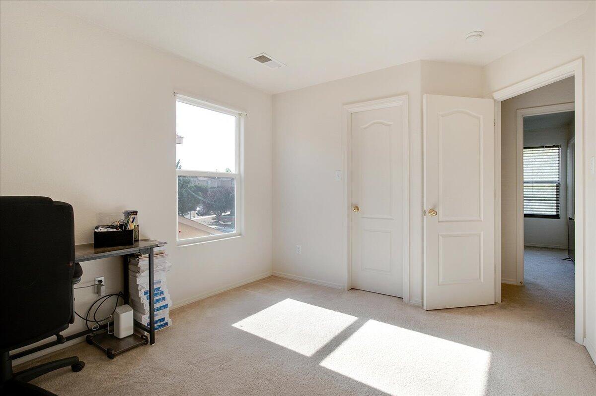 9120 LOWER MEADOW Trail SW