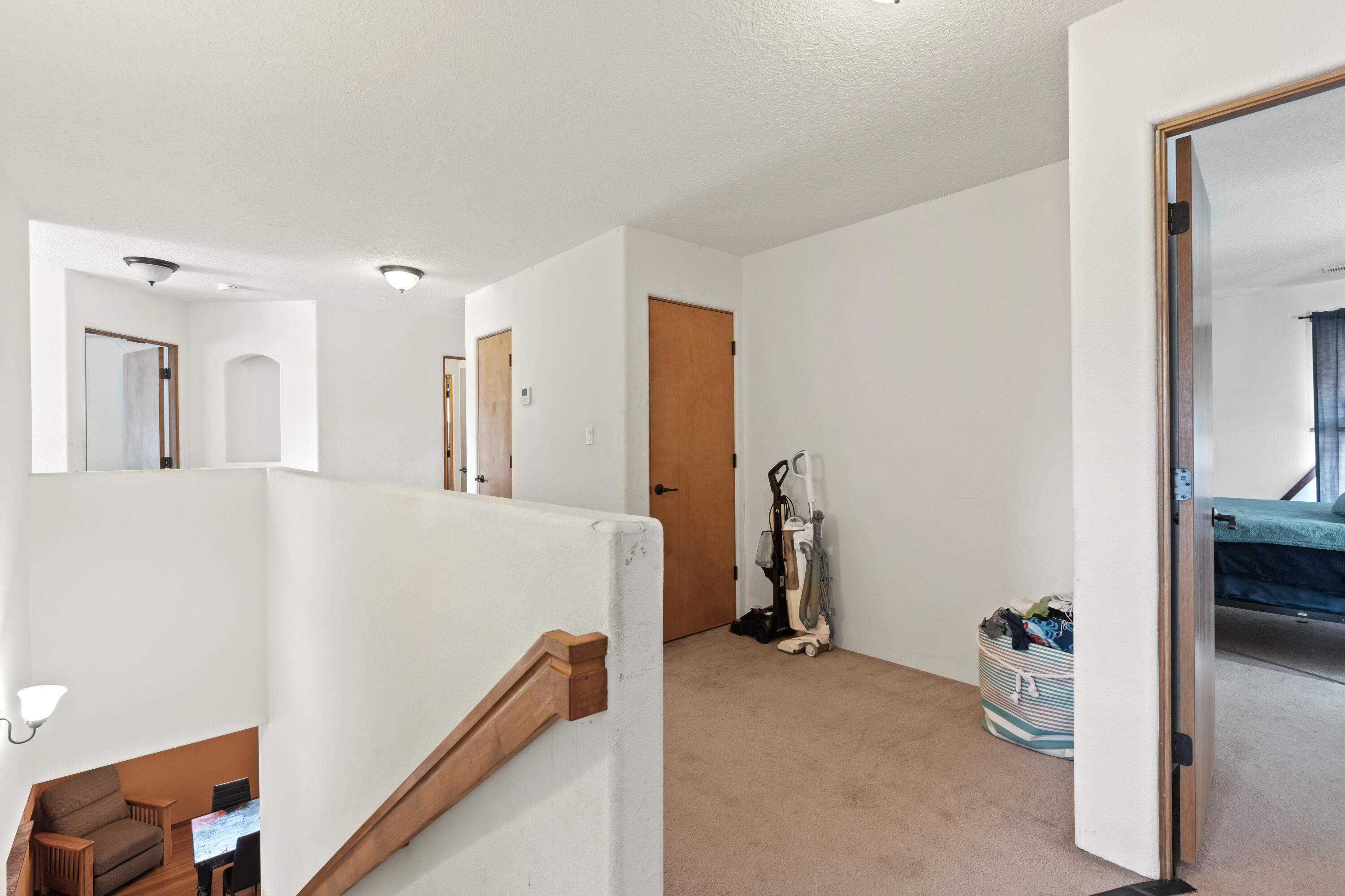 11719 POCONO Road SE