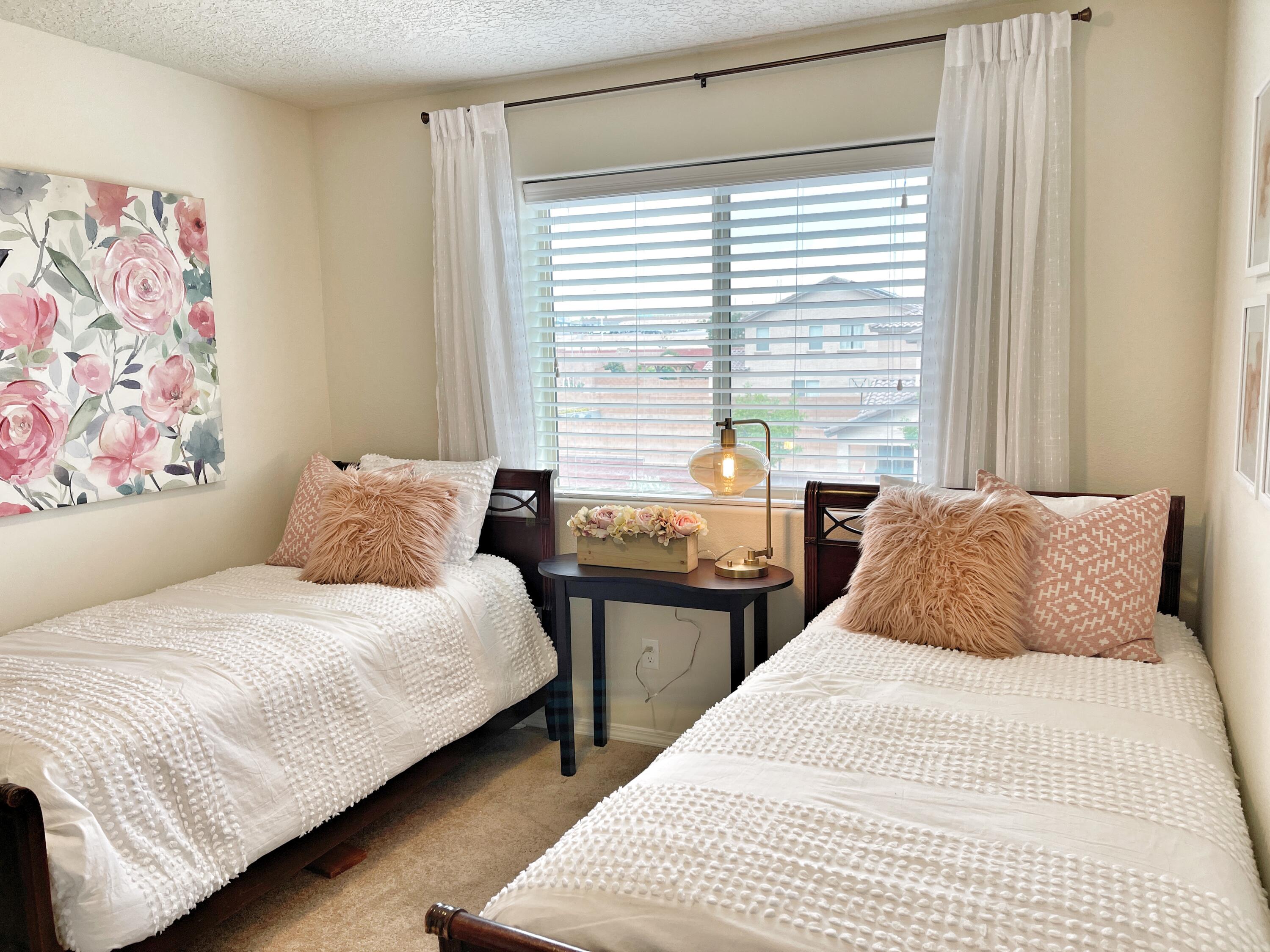 3193 LLANO VISTA Loop NE