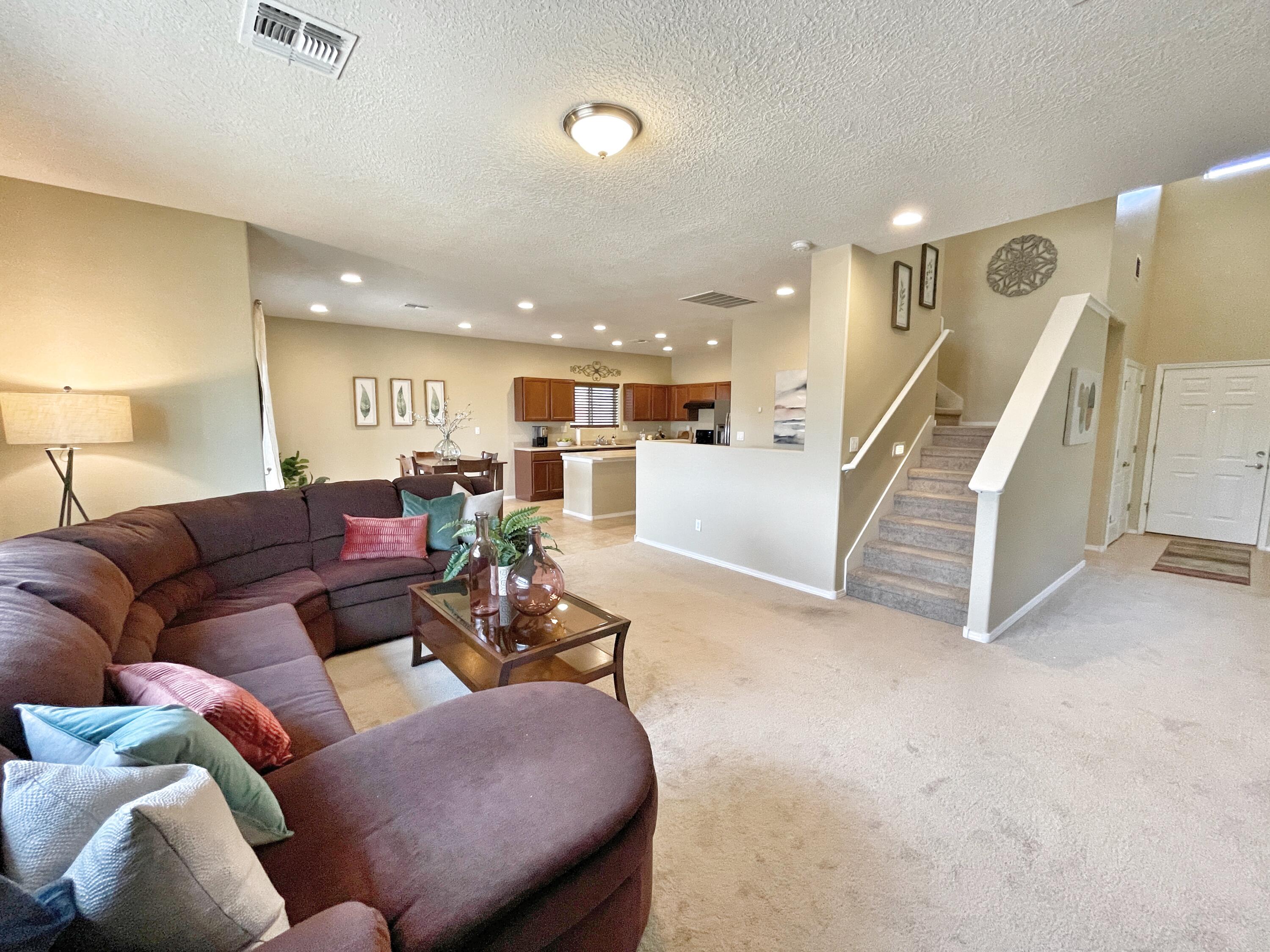 3193 LLANO VISTA Loop NE