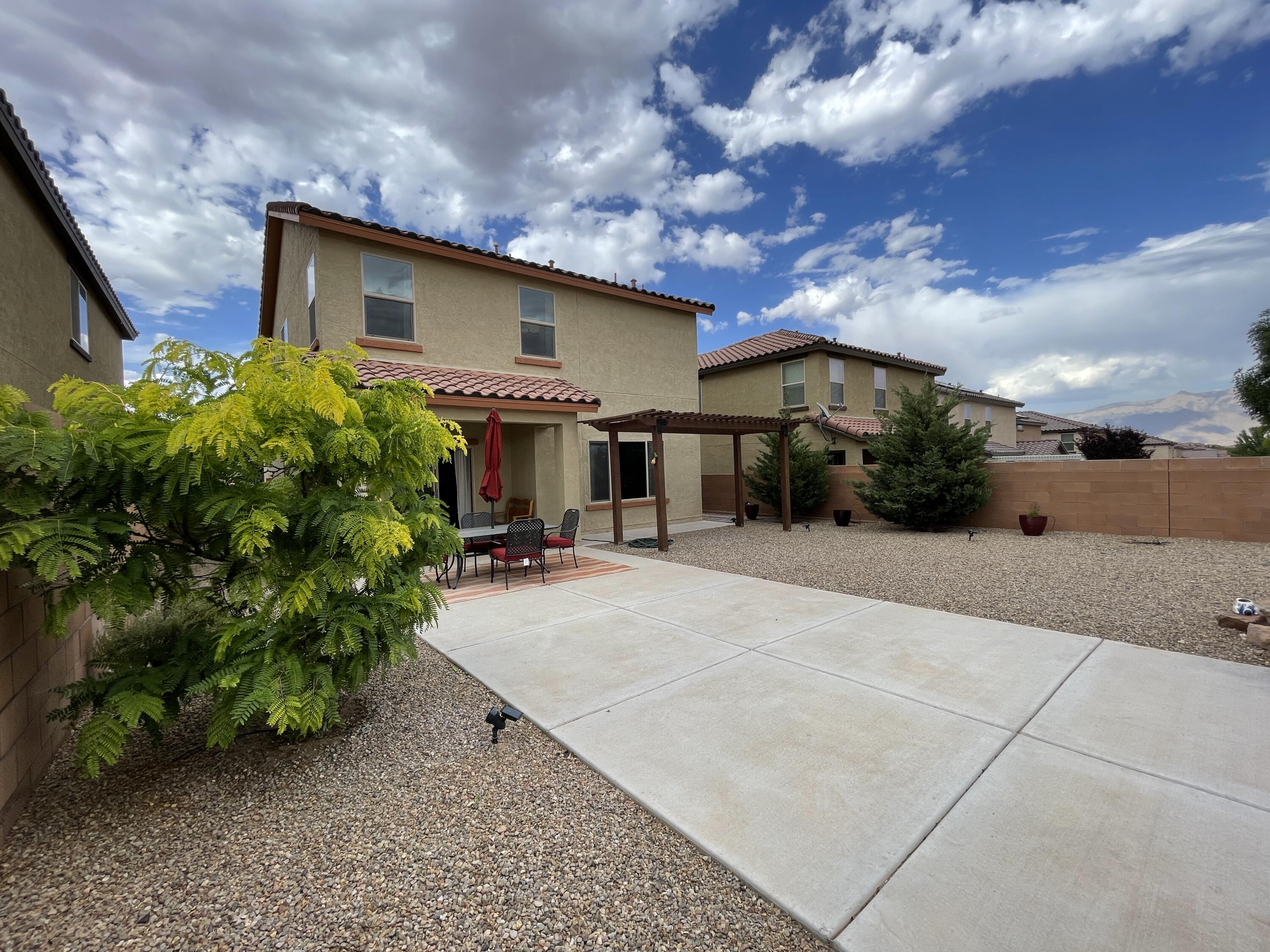 3193 LLANO VISTA Loop NE
