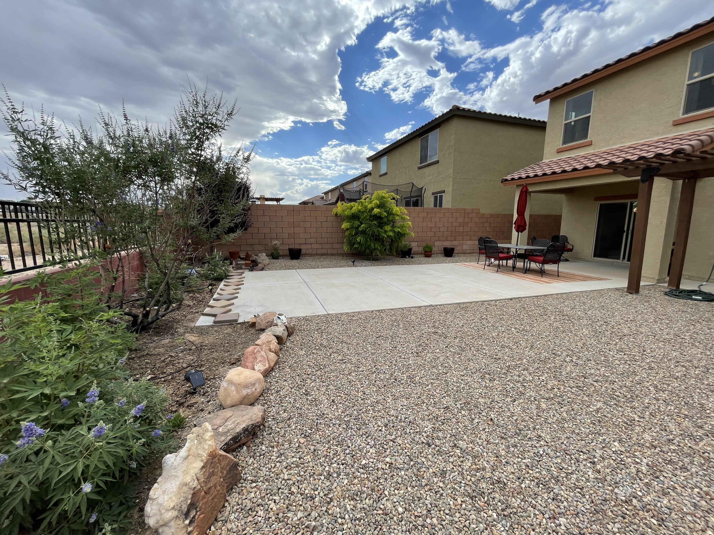 3193 LLANO VISTA Loop NE