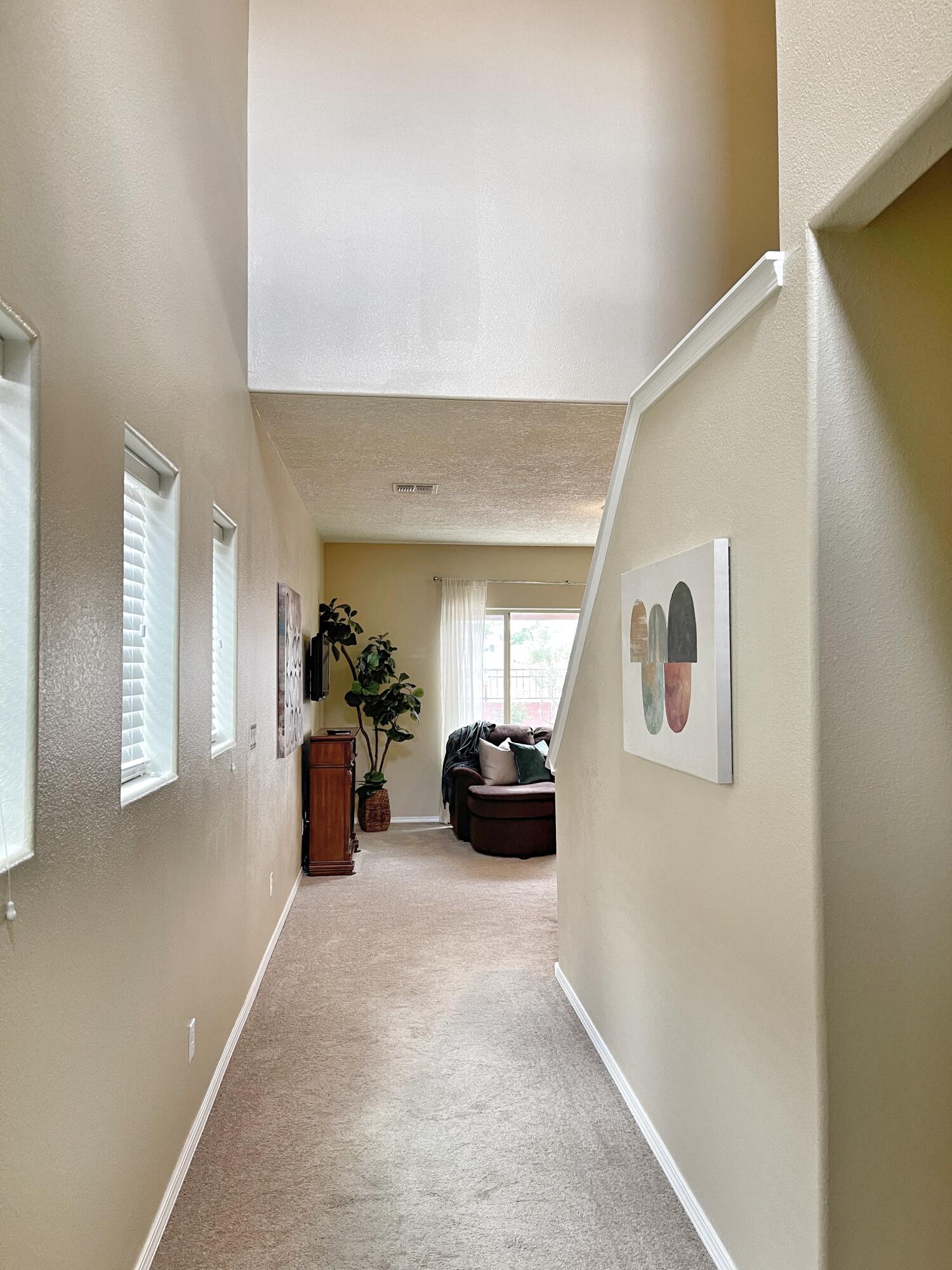 3193 LLANO VISTA Loop NE