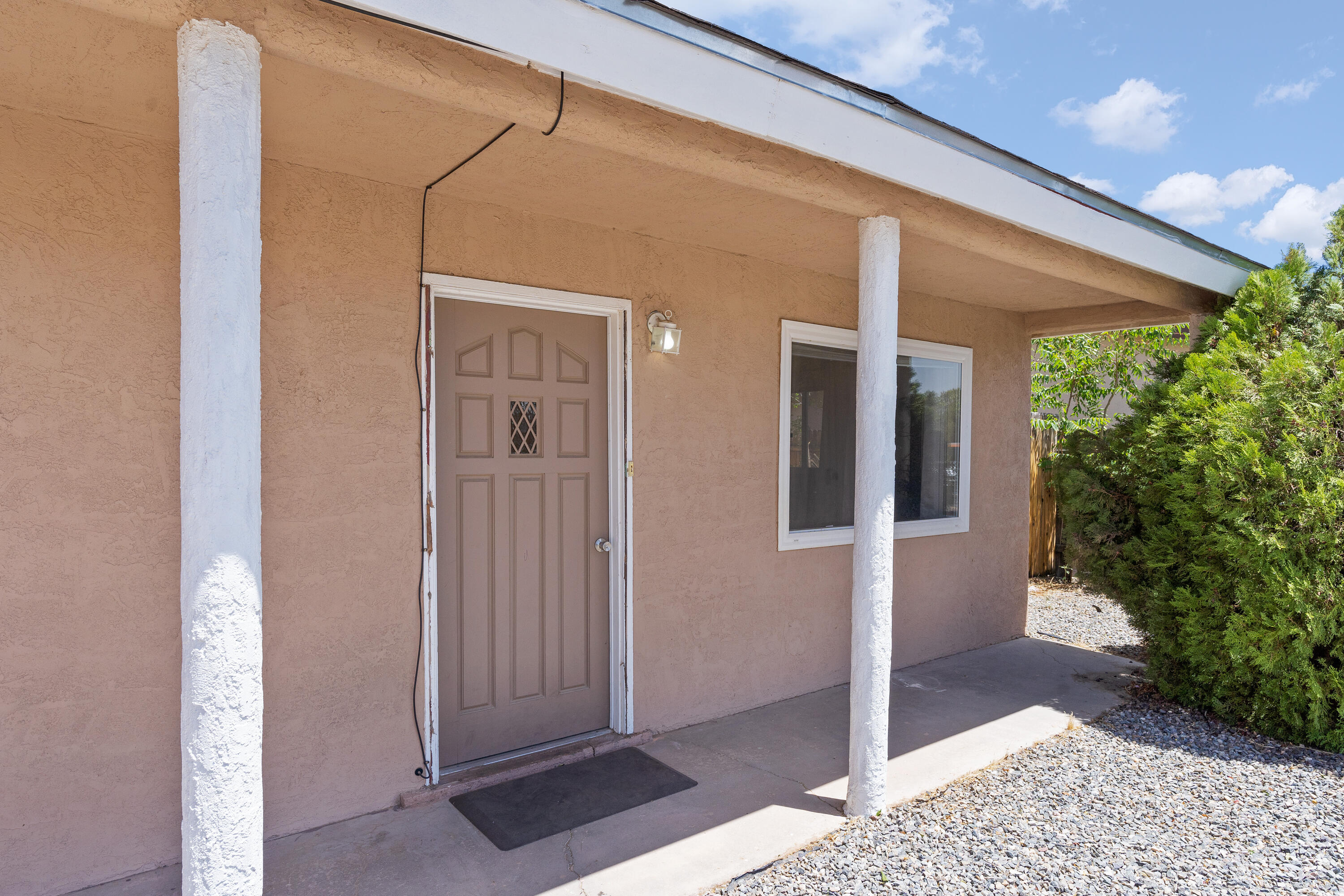 6209 SUNSET GARDENS Road SW