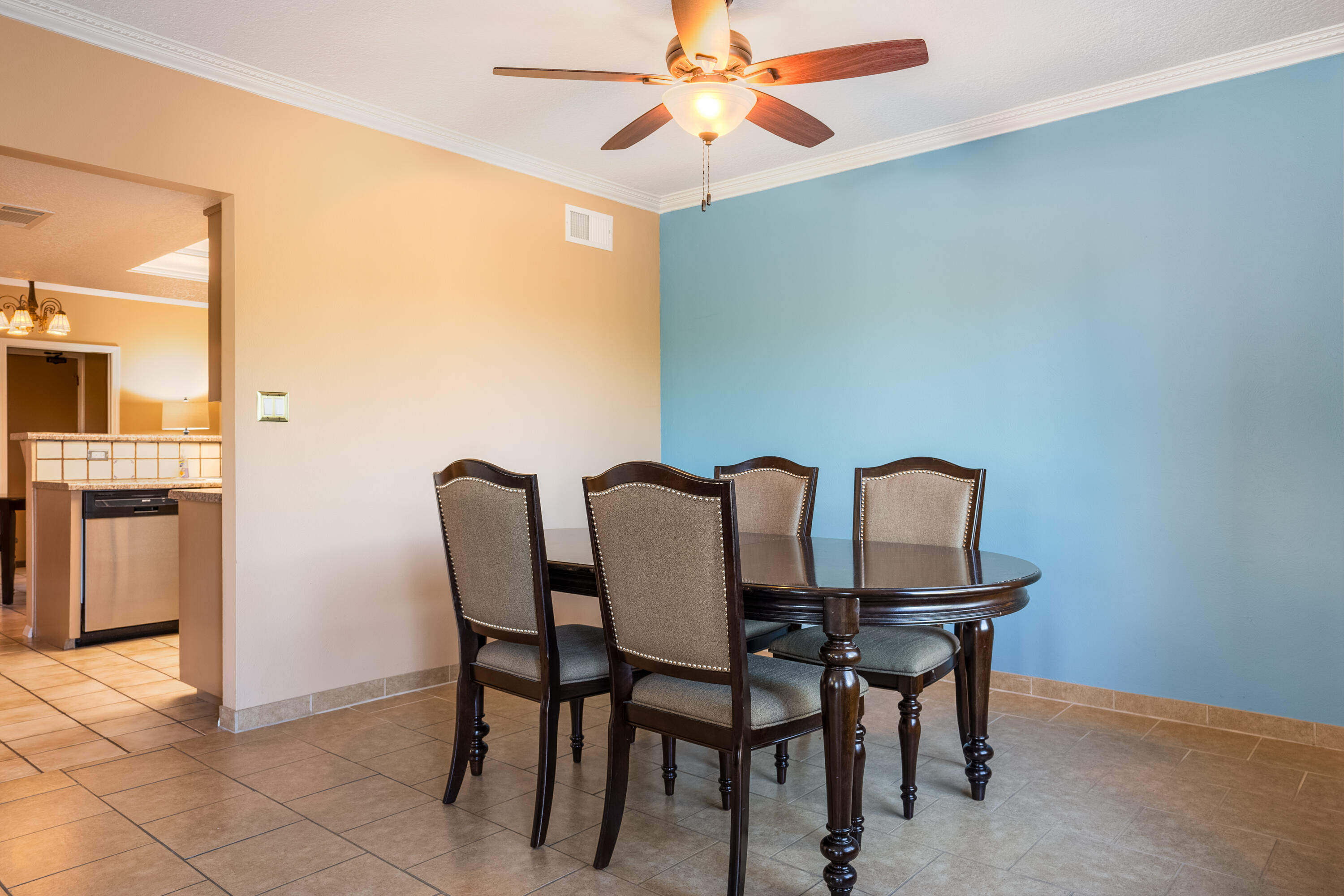 10216 OSO REDONDO NE