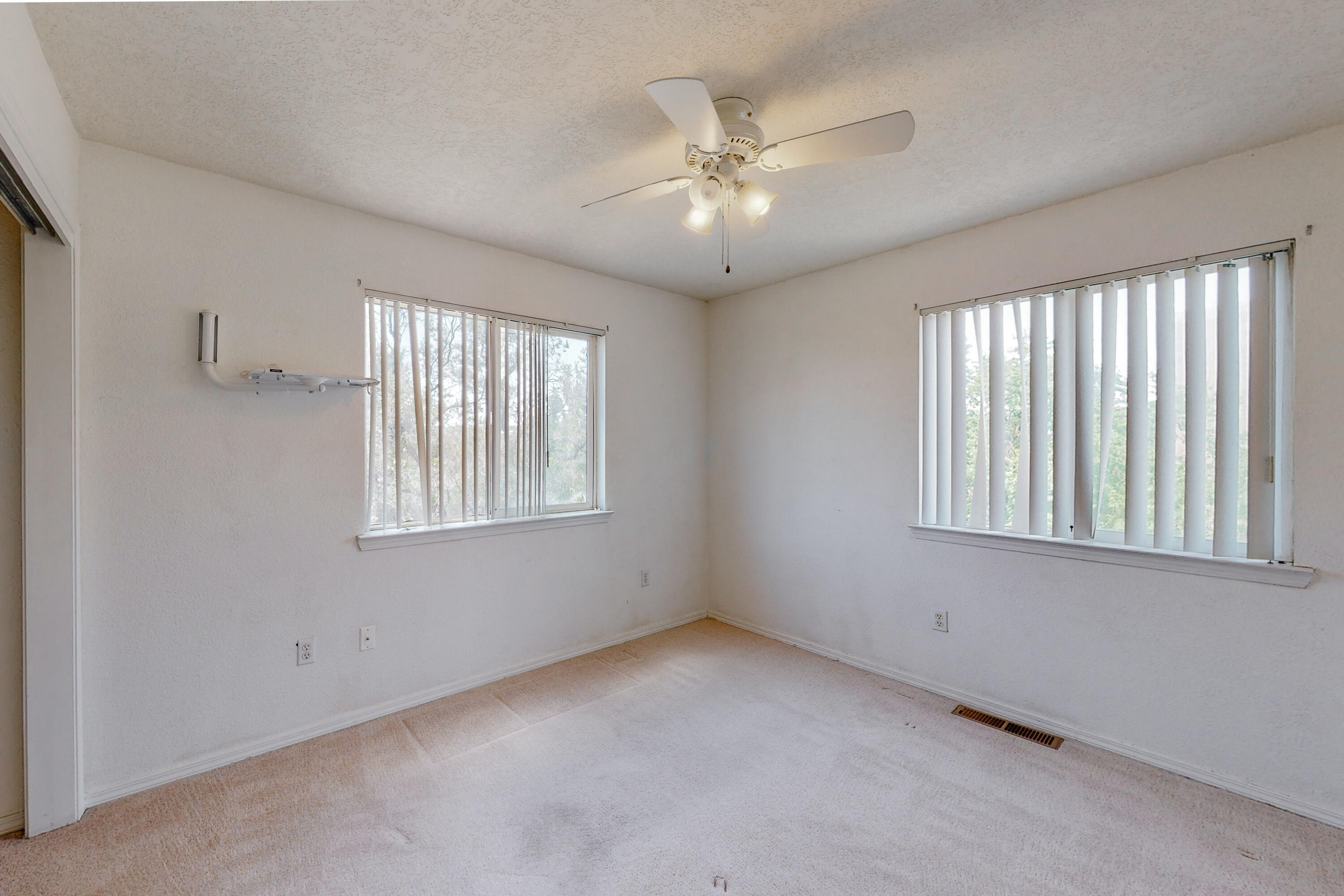 4801 IRVING Boulevard NW Unit: 3103