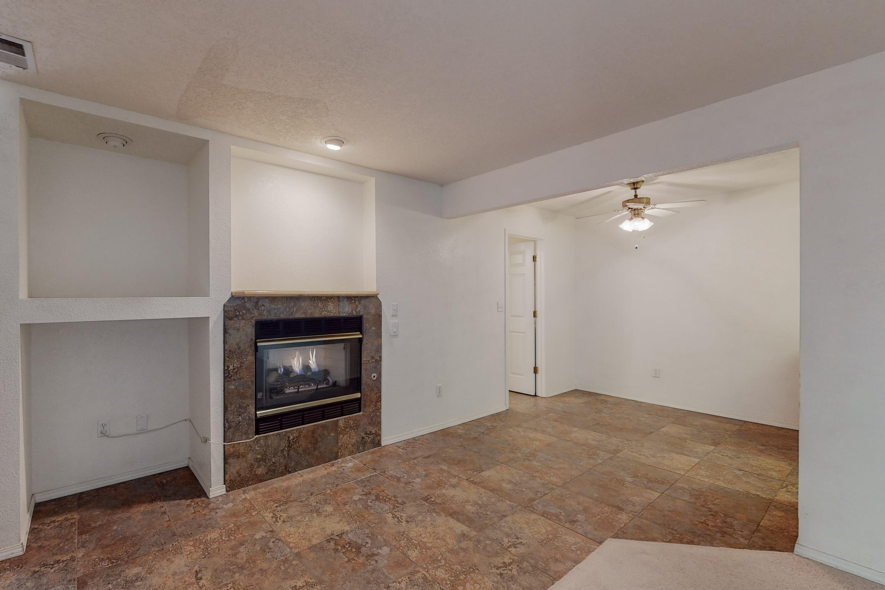 4801 IRVING Boulevard NW Unit: 3103