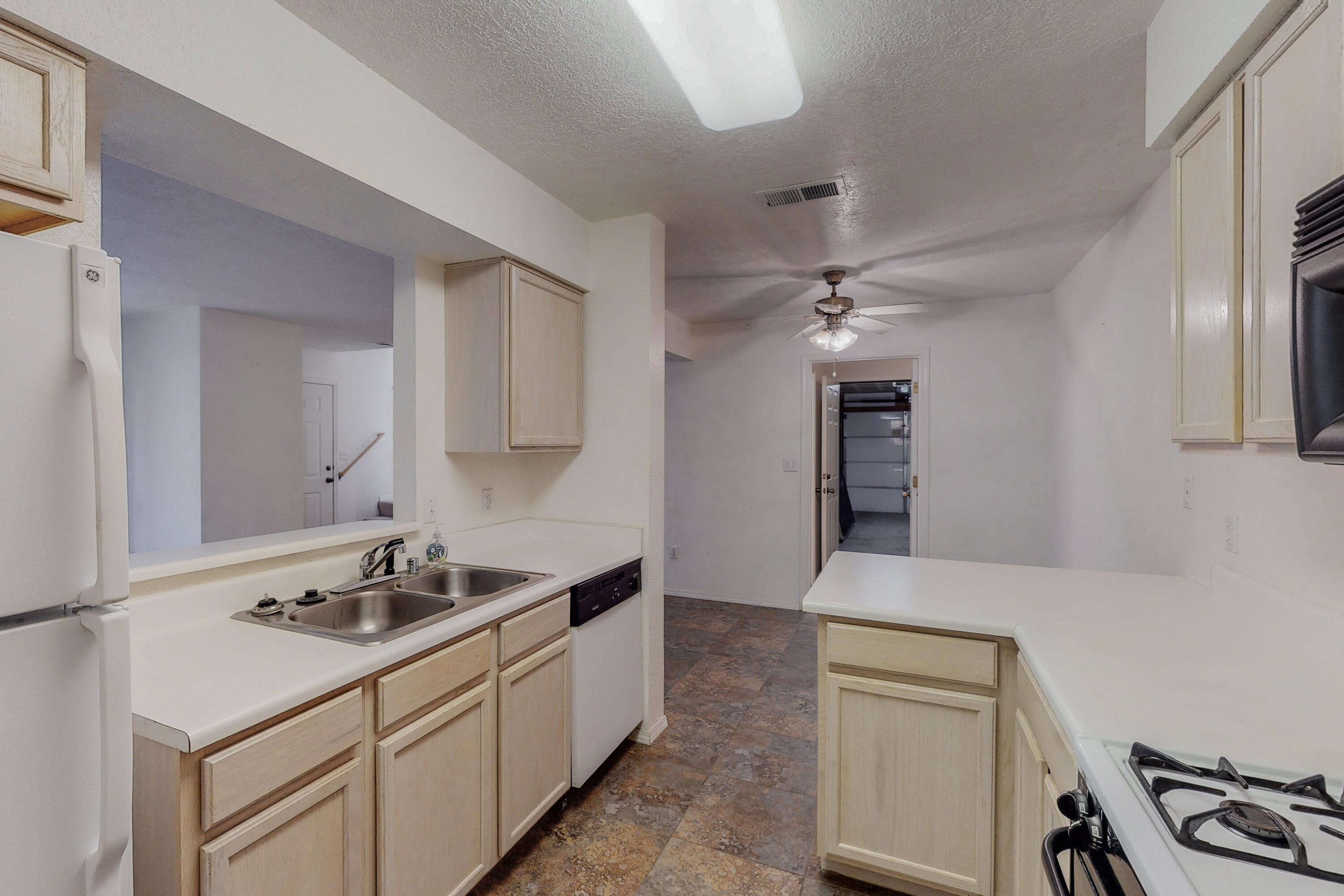 4801 IRVING Boulevard NW Unit: 3103